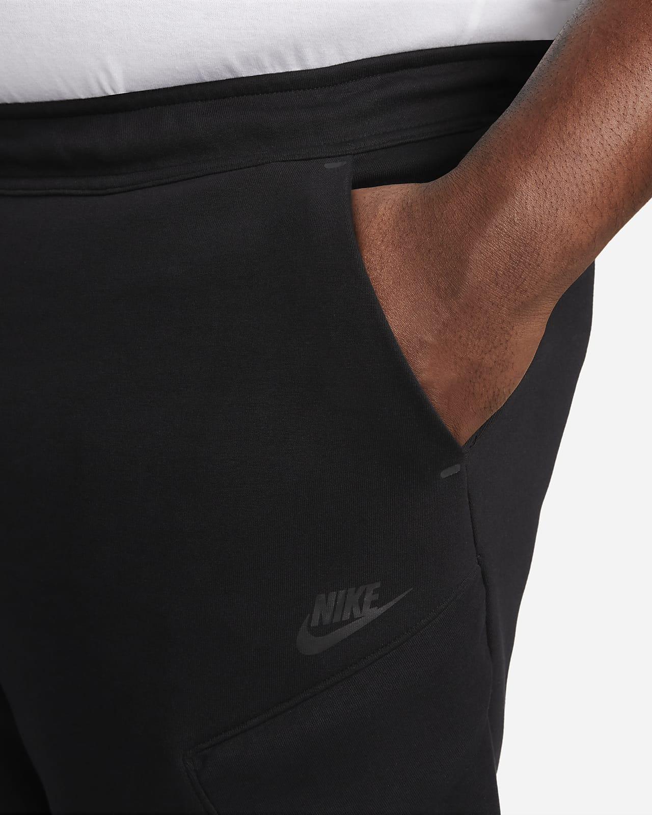 NIKE Dri-FIT Essential Women's Running Trousers (XS) Black : Amazon.in:  Fashion