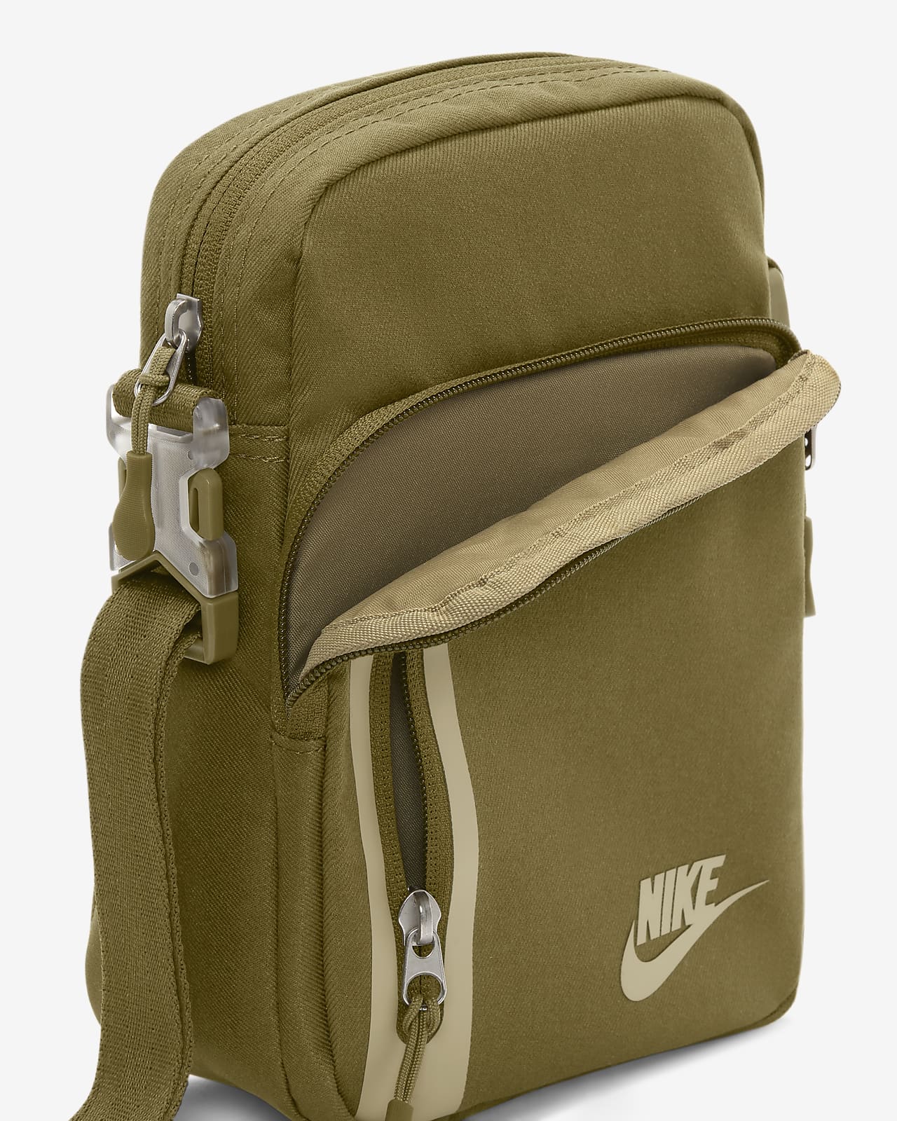 Nike Premium Cross-Body Bag (4L). Nike CH