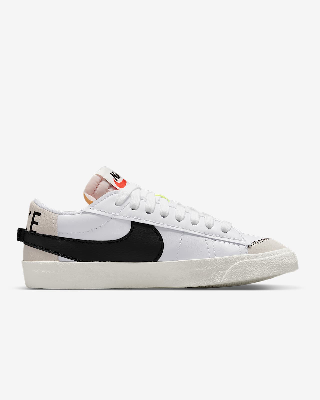 Nike Blazer Low '77 Jumbo Zapatillas - Hombre. Nike ES