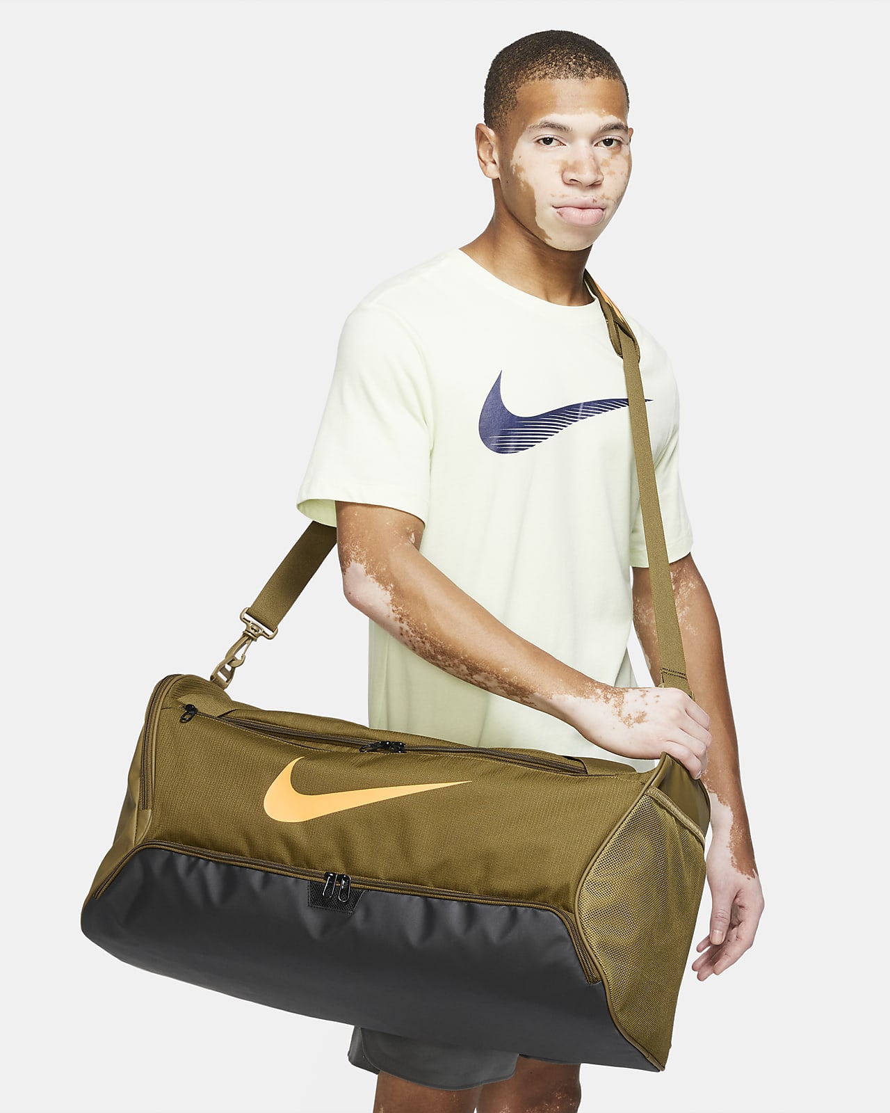 Nike Brasilia 9.5 Training Bag (Medium, Nike