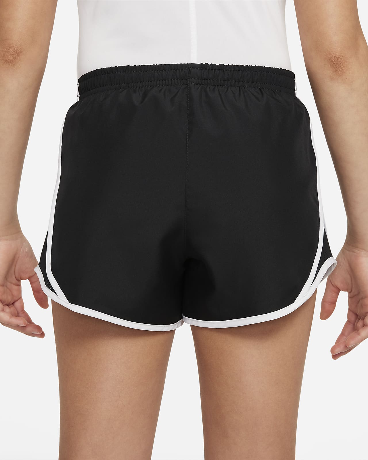 Shorts de niña talla Nike Dri-FIT Tempo. Nike.com