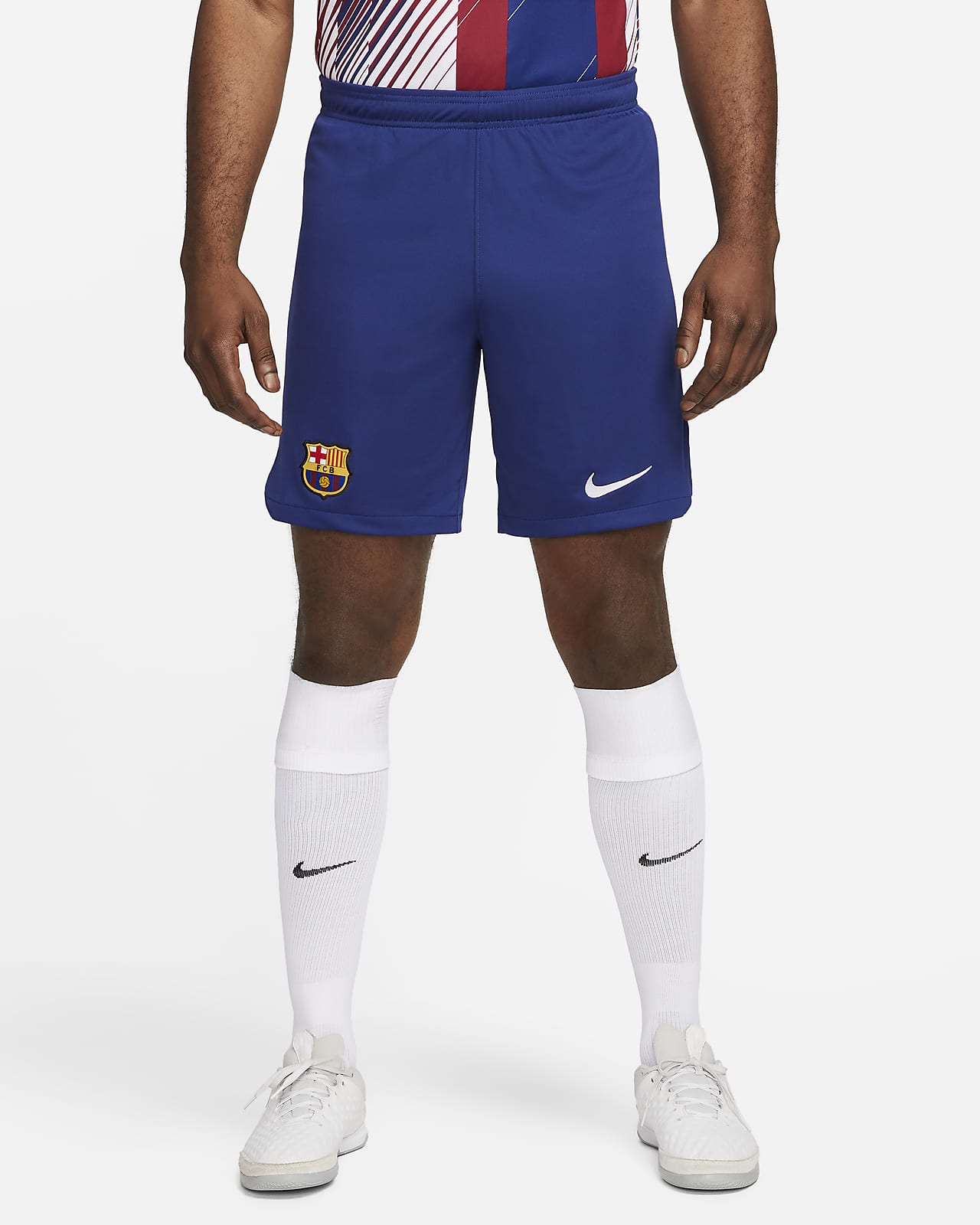 กางเกงฟุตบอลขาสั้นผู้ชาย Nike Dri-FIT FC Barcelona 2023/24 Stadium Home