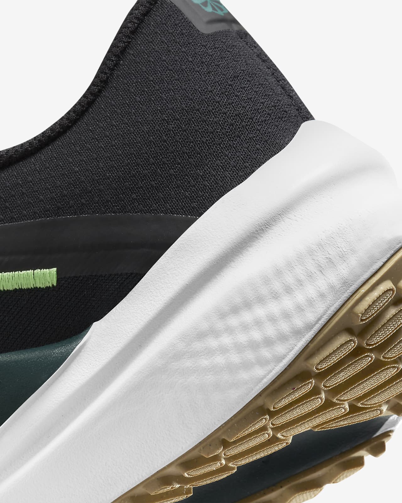 nike winflo 8 vs pegasus 39