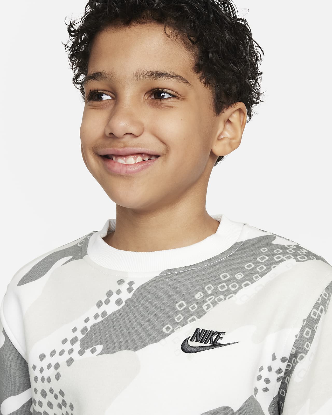 Sportswear Fleece Nike Kids\' Club Sweatshirt. Big