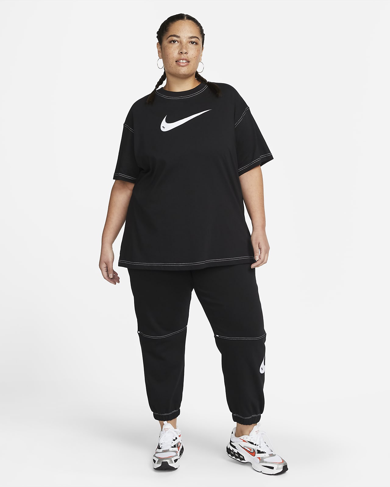 Nike Sportswear Swoosh Camiseta de manga corta (Talla grande) - Mujer. Nike  ES