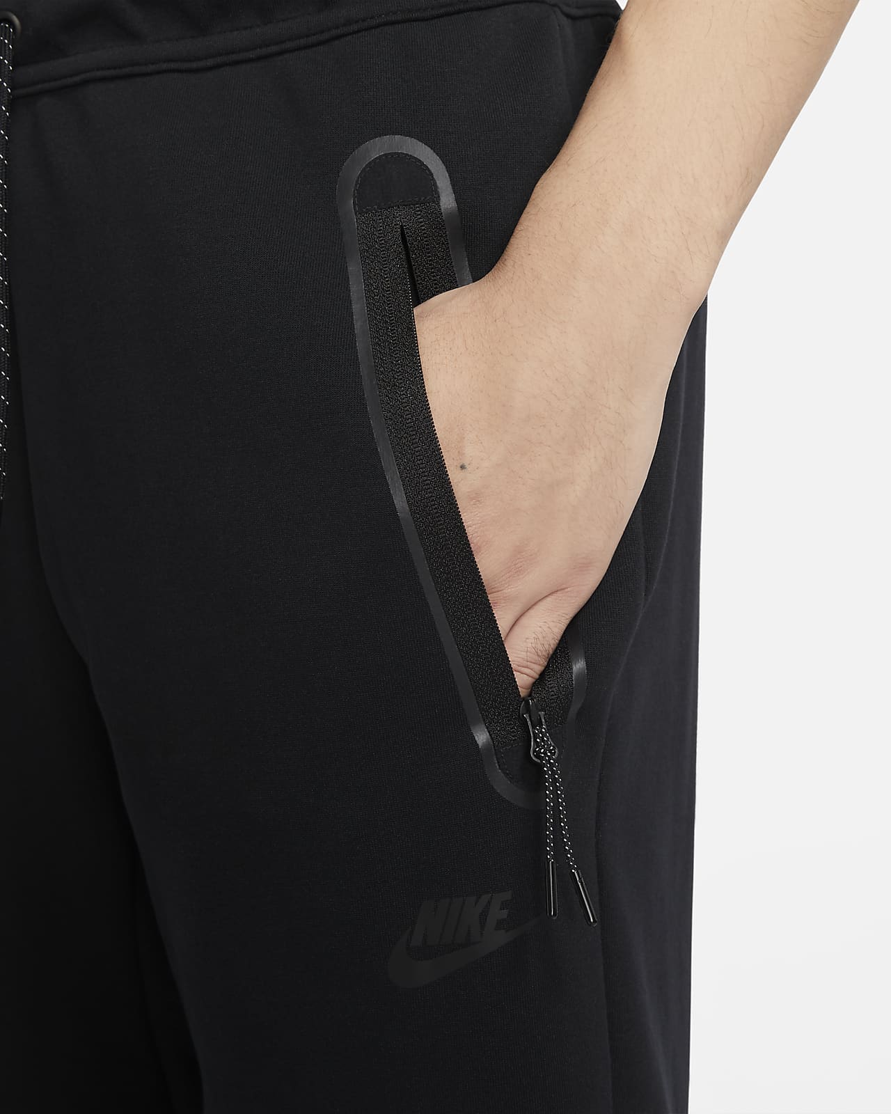 nike sportswear tech men's trousers