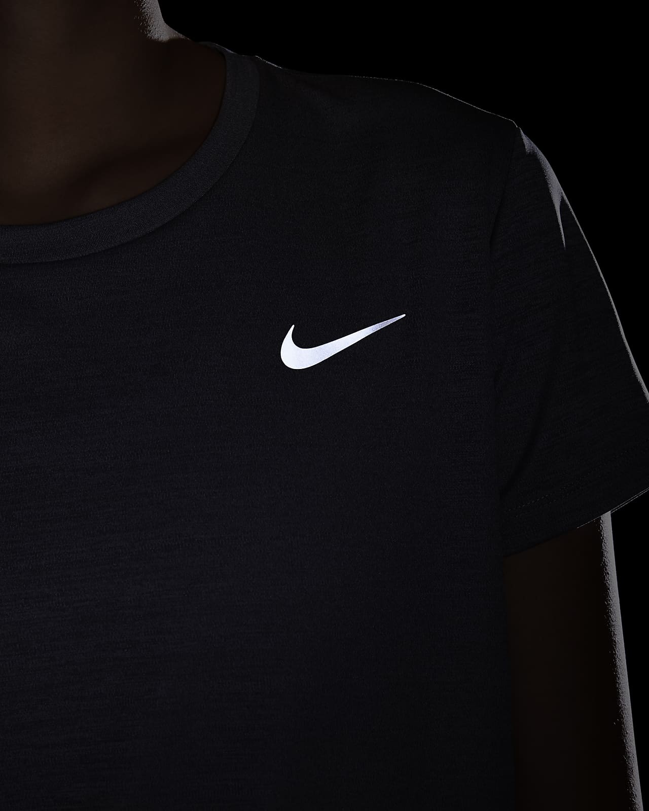 Nike Miler Women\'s Short-Sleeve Running Top.