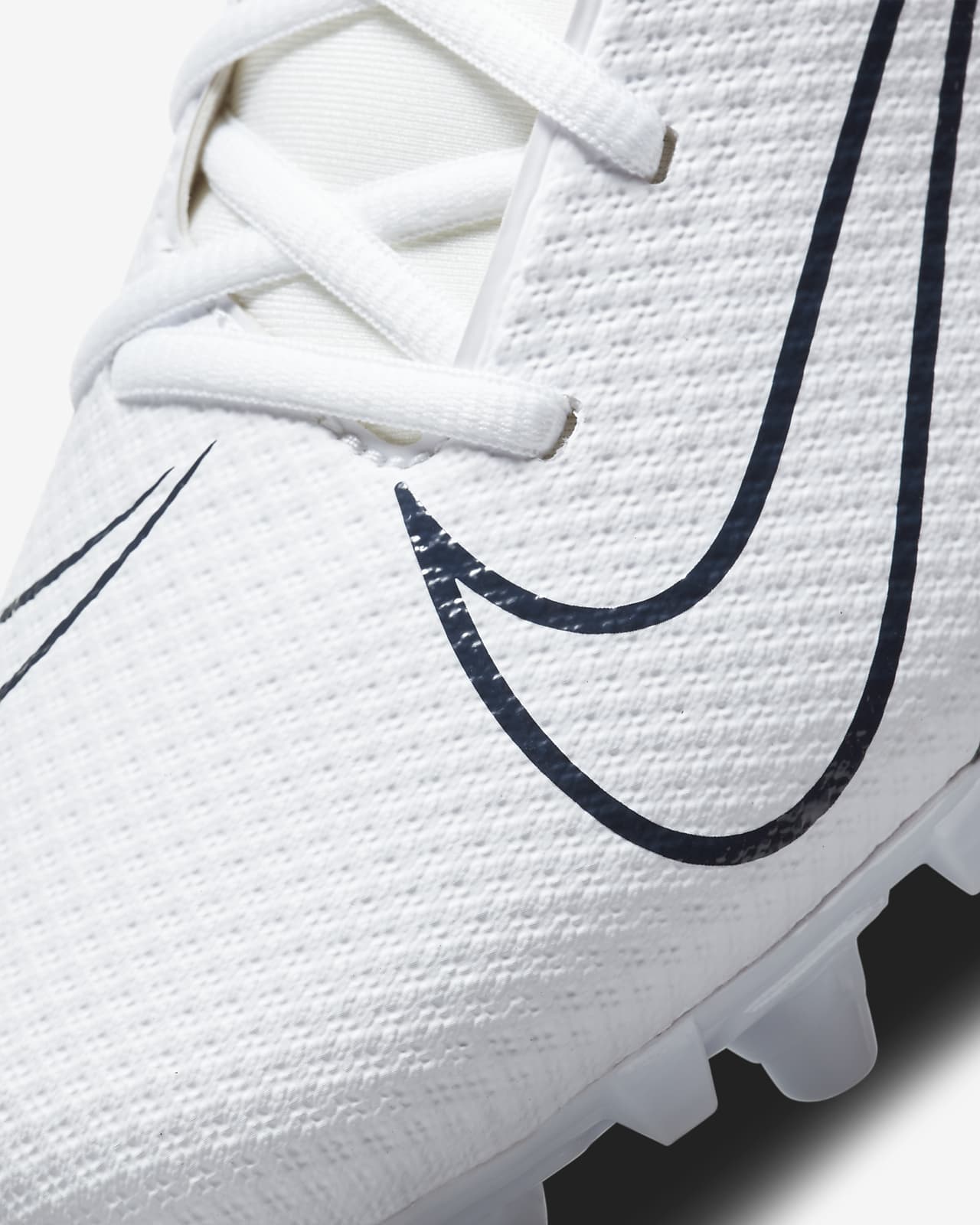 nike alpha lacrosse cleats