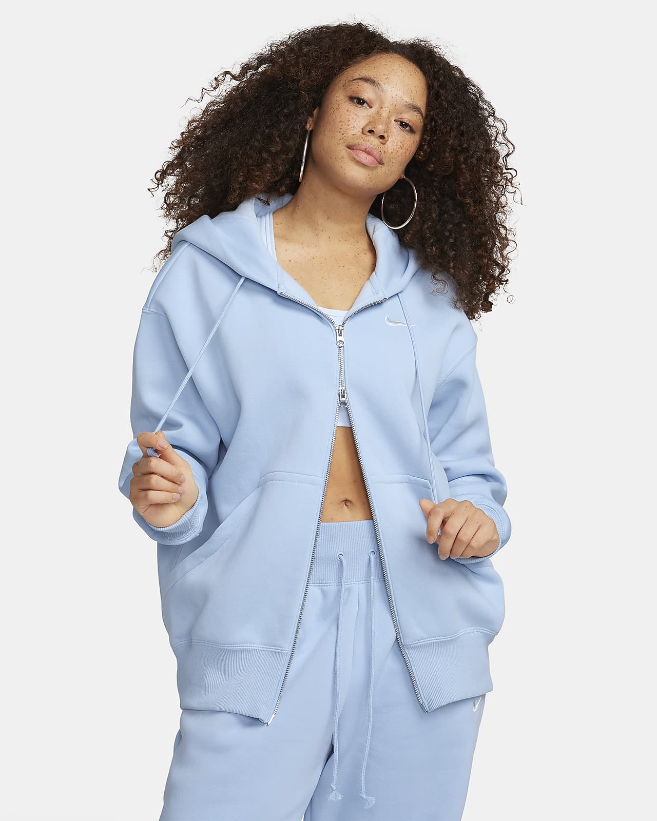 https://static.nike.com/a/images/t_PDP_1280_v1/f_auto,q_auto:eco/fa60226e-a90e-486f-85d6-f86e9a6b795a/sportswear-phoenix-fleece-womens-oversized-full-zip-hoodie-kN1SrB.png