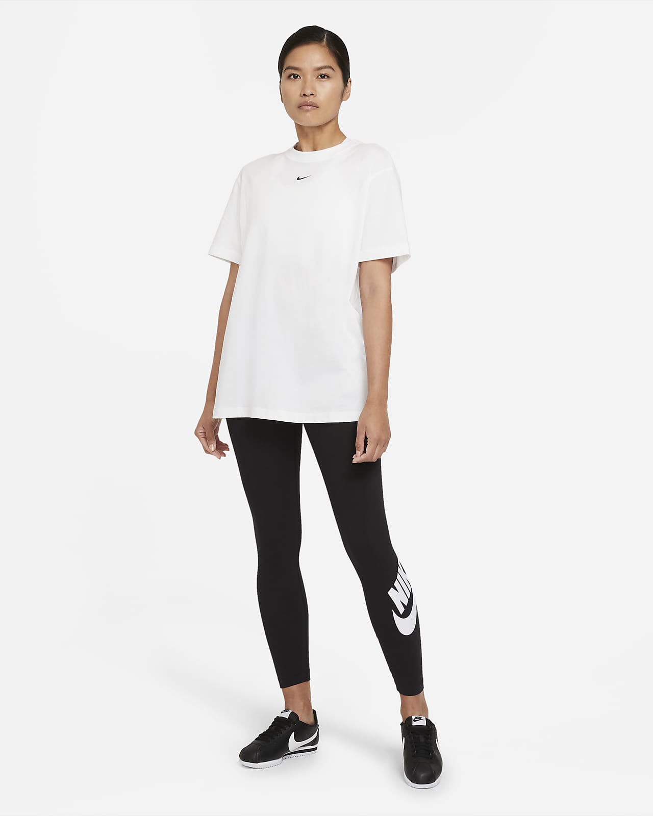 Sportswear essential leggings with logo print and high waist, black, Nike