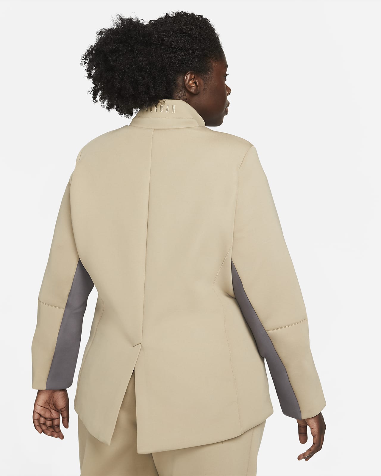 Jordan New Classics Capsule Womenu0027s Suit Jacket (Plus Size). Nike.com