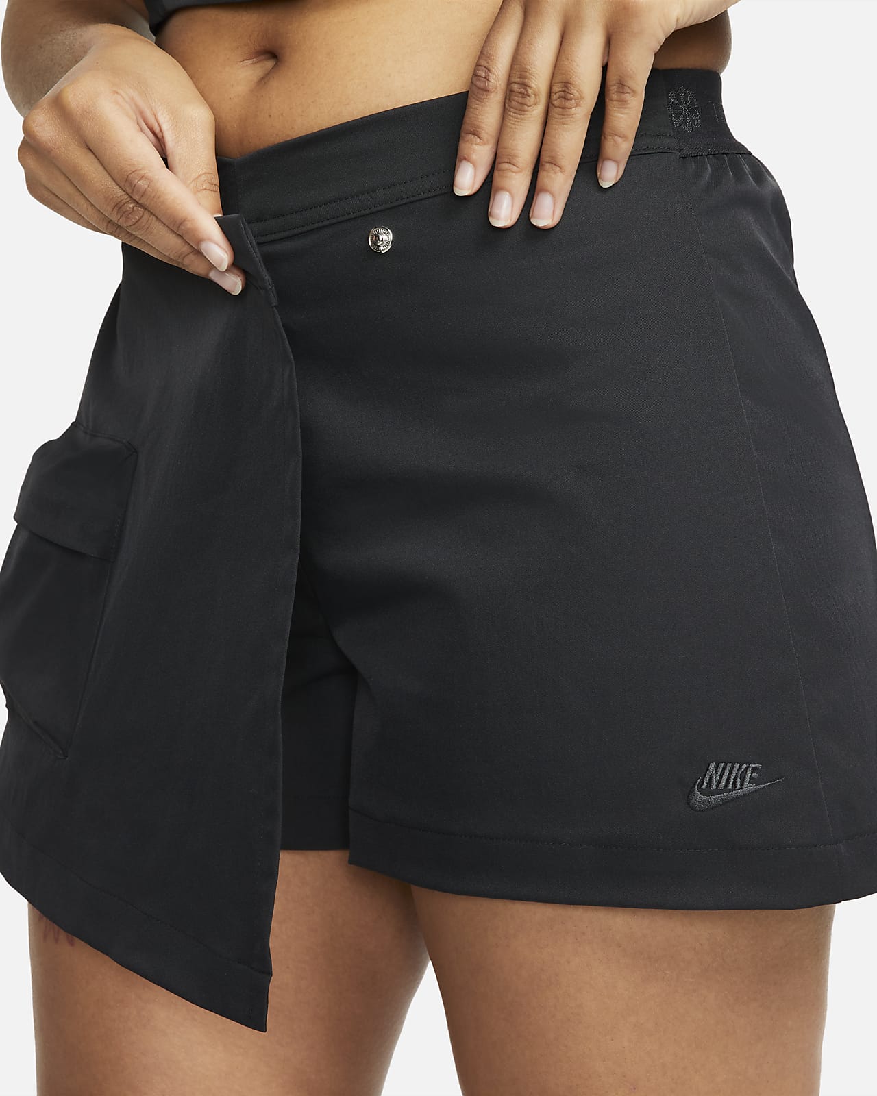 Nike Sportswear Tech Pack Woven Skirt in Black