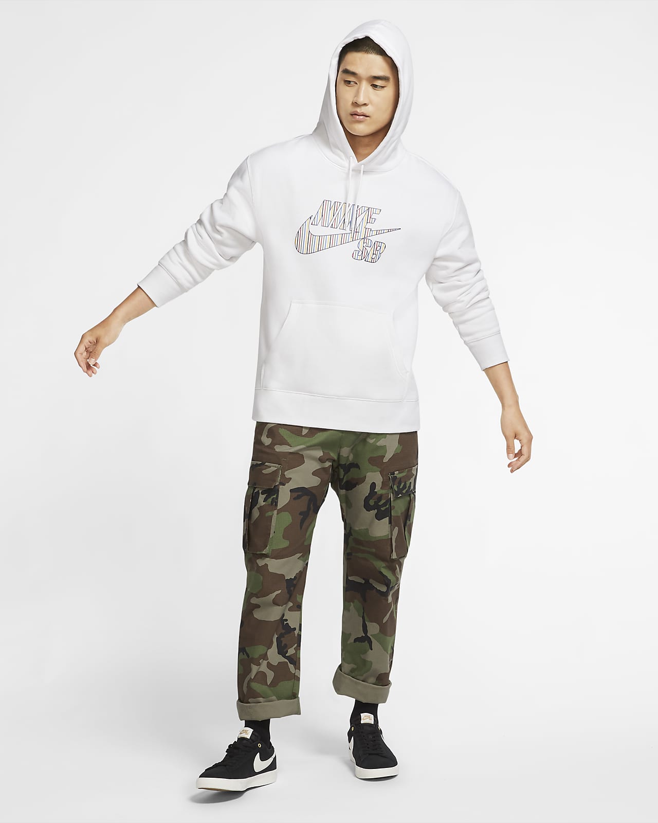 Nike SB gestreifter Skateboard Hoodie für Herren. Nike AT Nike SB gestreifter Skateboard Hoodie für Herren. Nike AT
