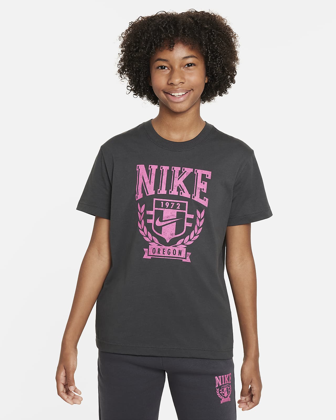 T-shirt dla dużych dzieci (dziewcząt) Nike Sportswear