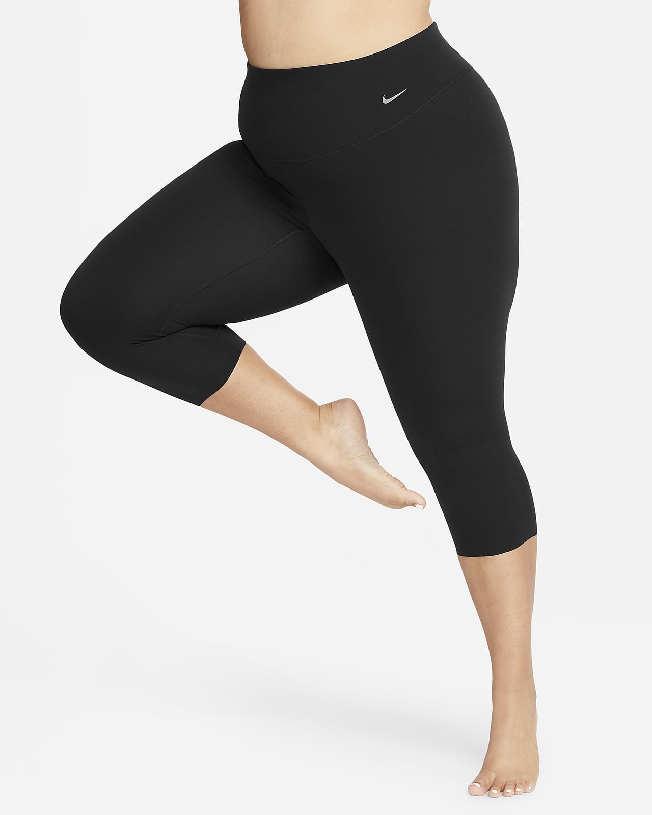 Nike Zenvy Women's Gentle-Support High-Waisted Cropped Leggings.