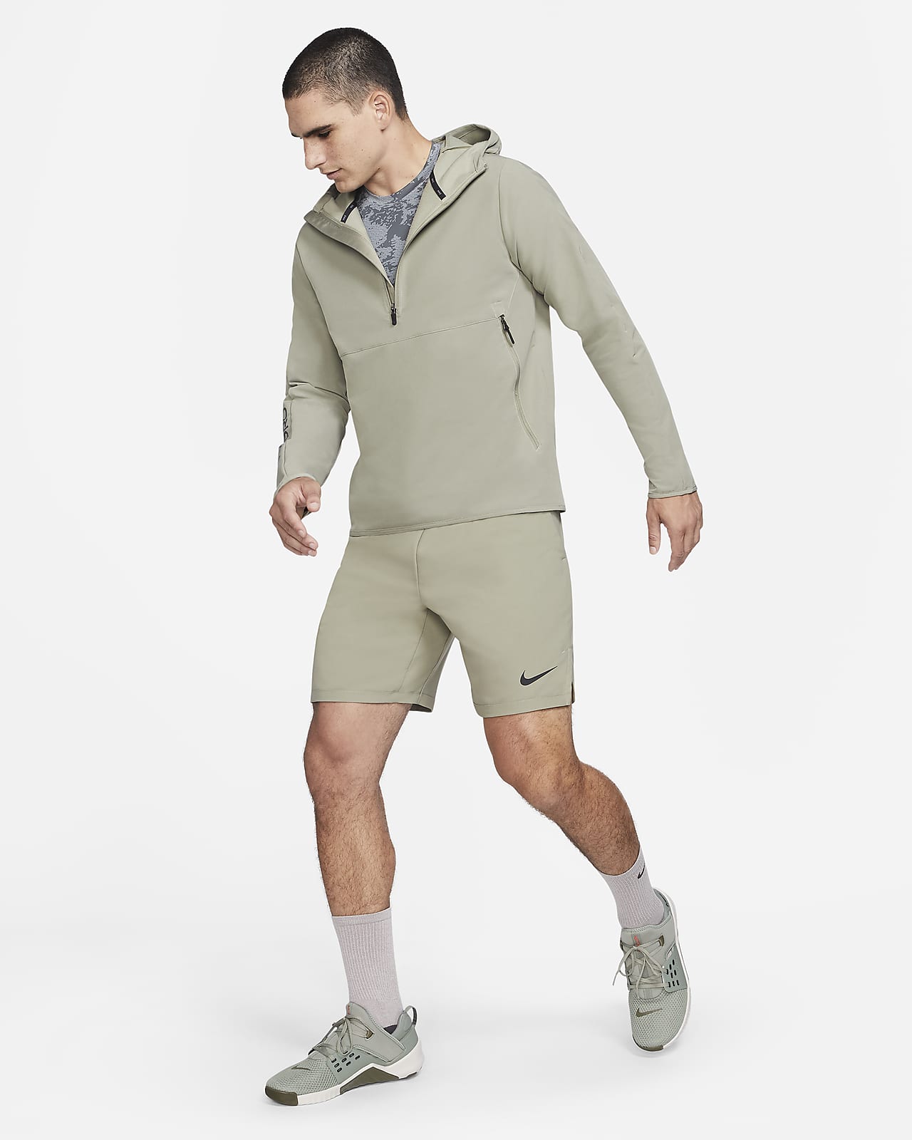 Nike training flex vent max jacket in khaki Clearance