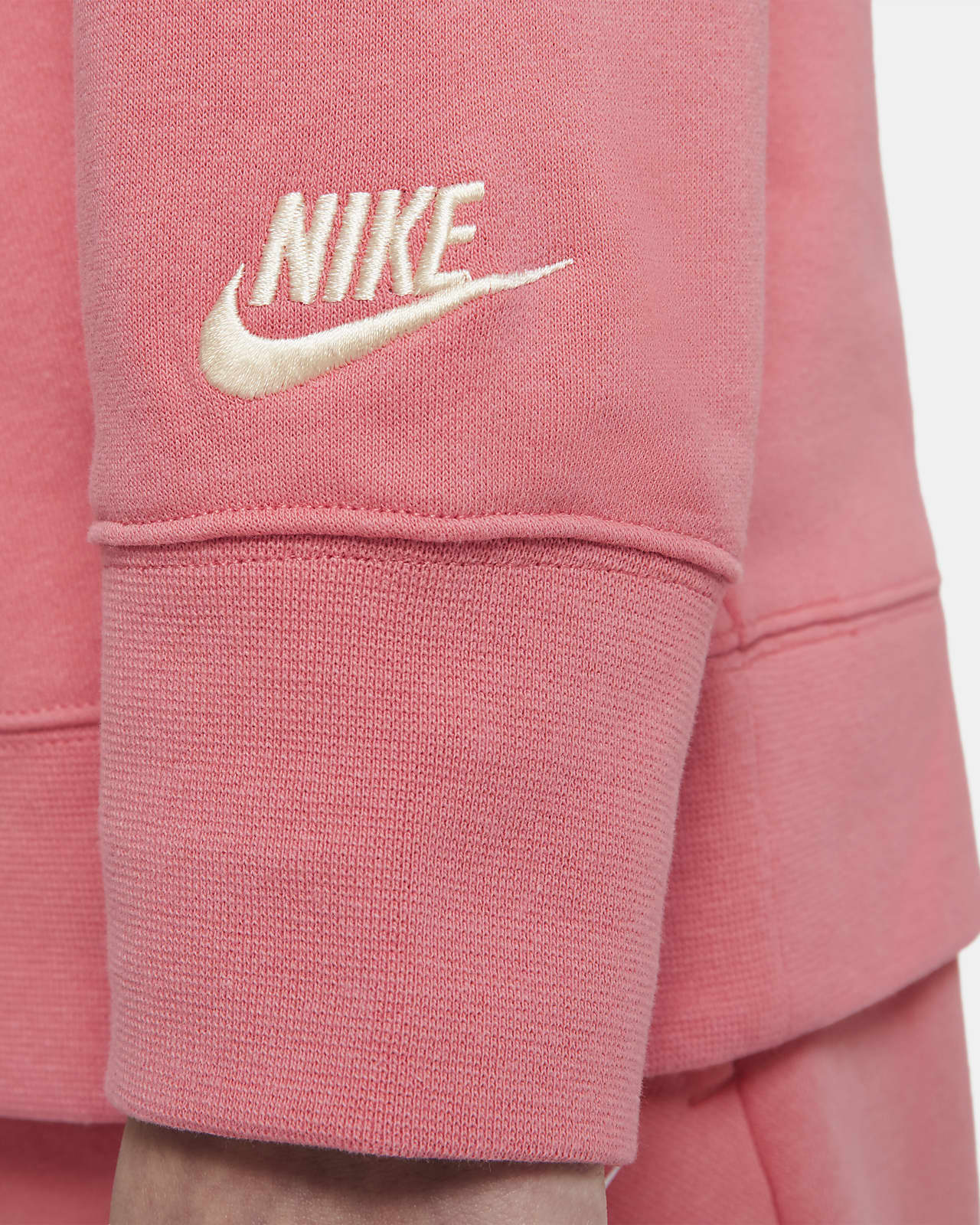 Nike Sportswear Older Kids' (Girls') French Terry Sweatshirt. Nike IL