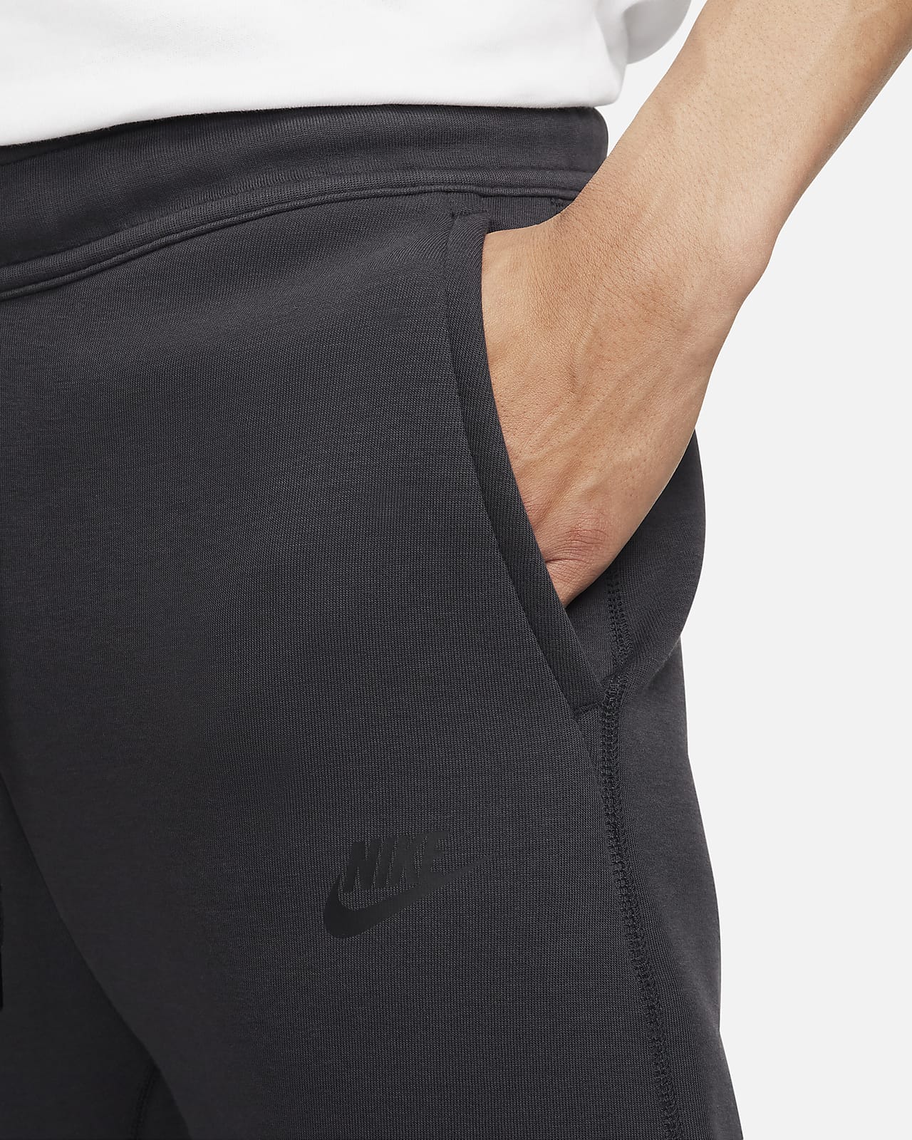 Men's Nike Sportswear Tech Fleece Tapered Joggers