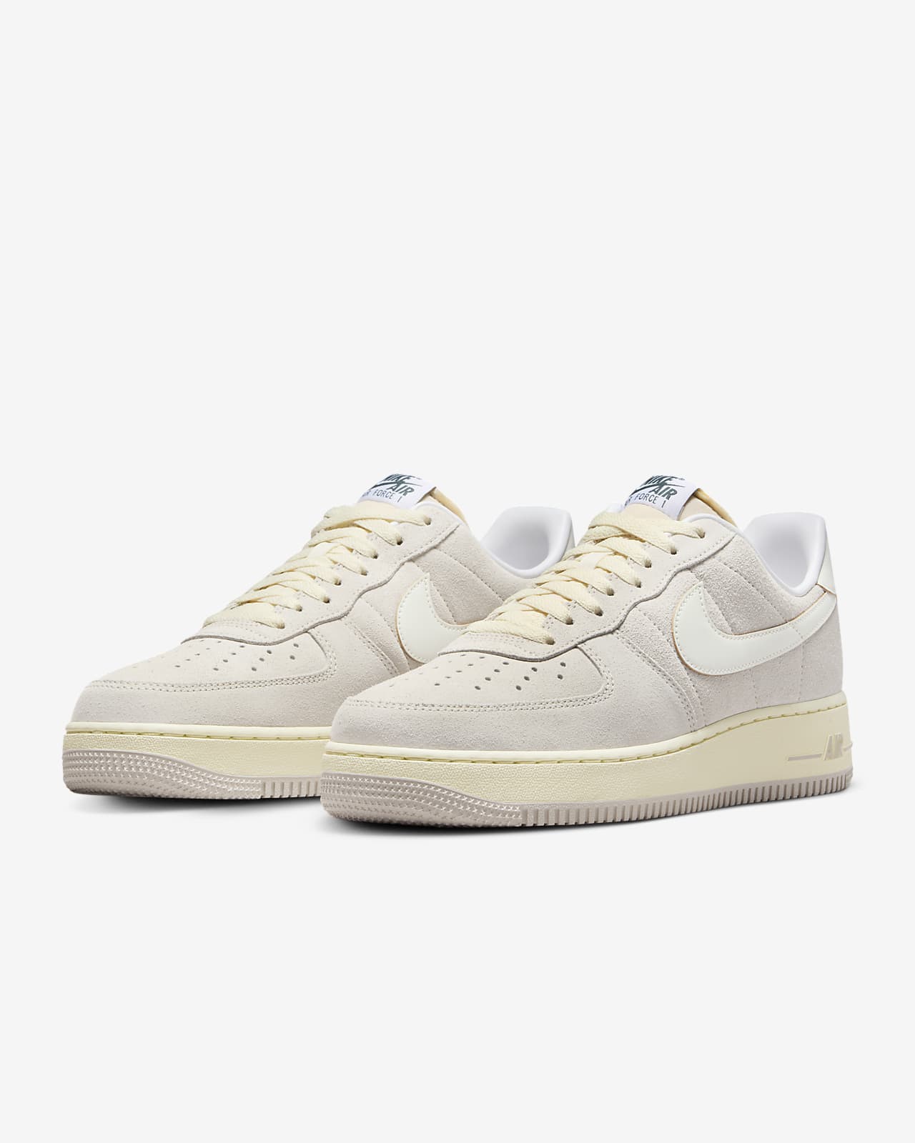 Calzado para hombre Nike Air Force 1 '07. Nike MX