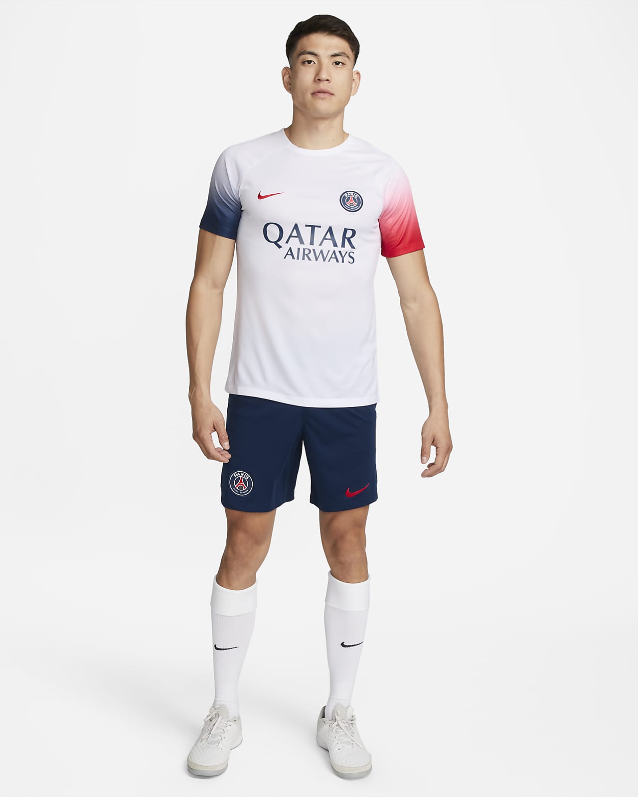 Paris Saint-Germain Academy Pro Men's Nike Dri-FIT Pre-Match Football Top.  Nike LU