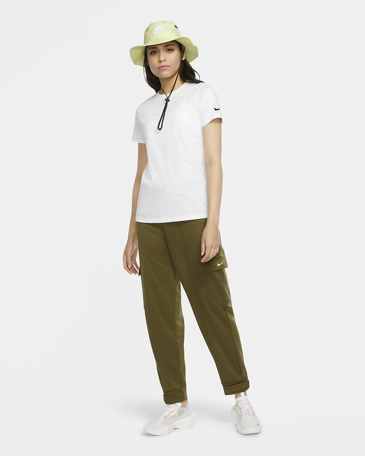 nike swoosh cargo pants womens
