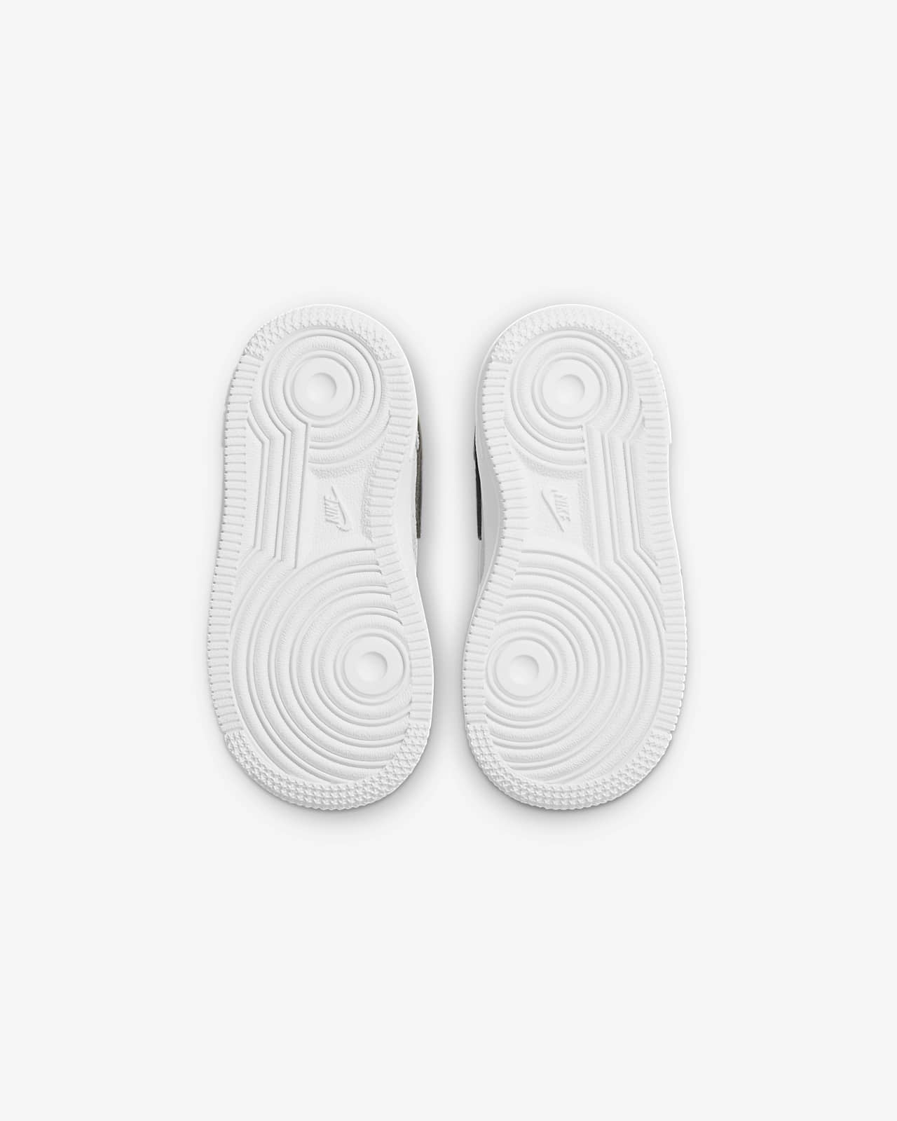 white nike shoes for toddlers