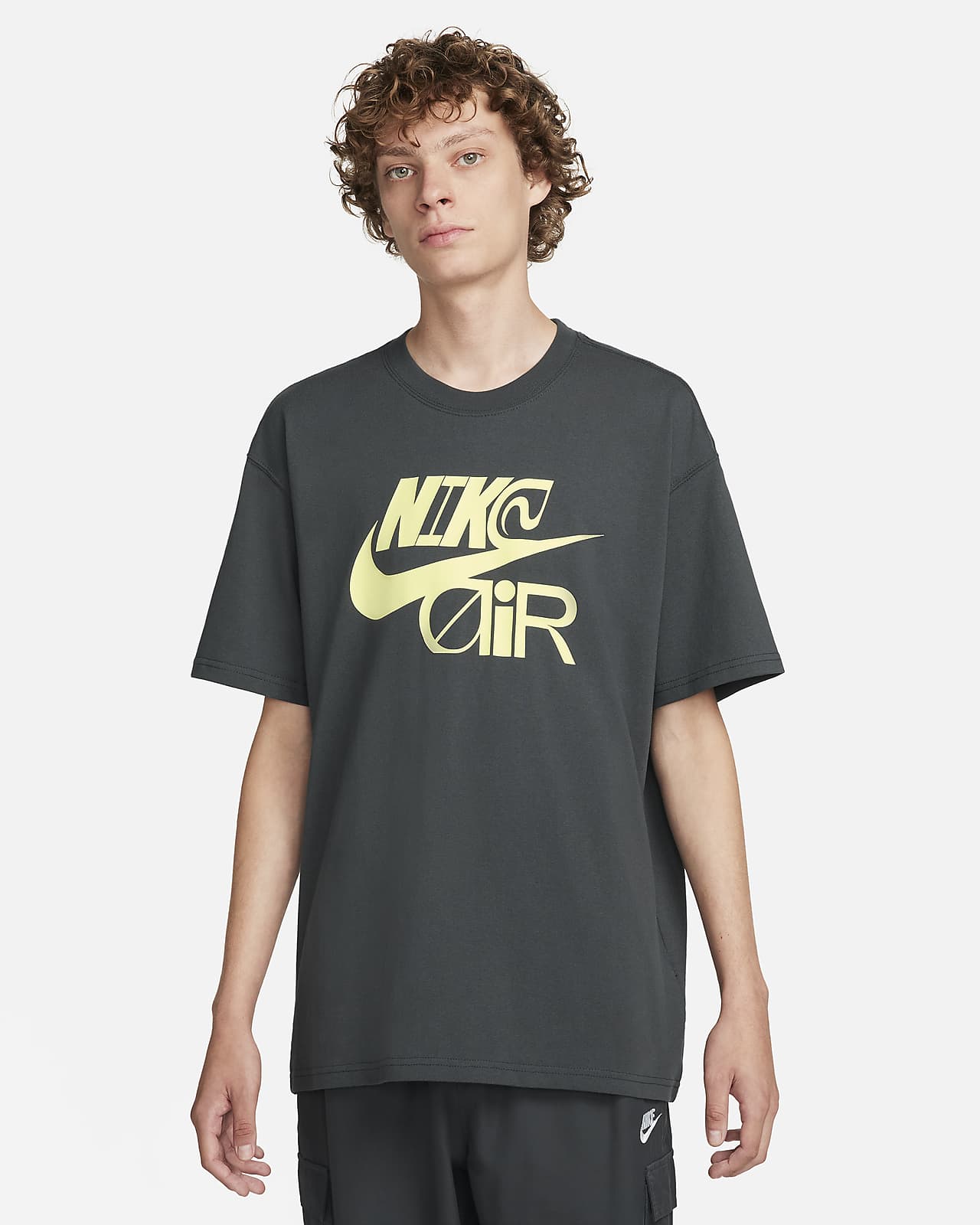 Nike Sportswear Men's Max90 T-Shirt. Nike LU