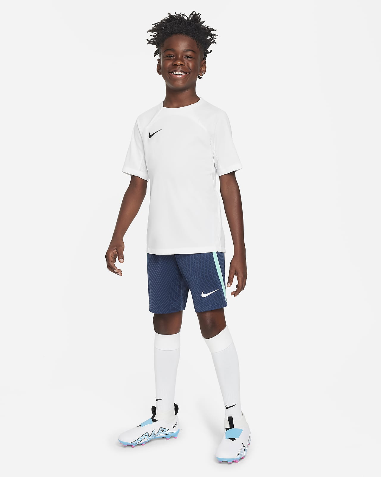 Kids nike deals football shorts