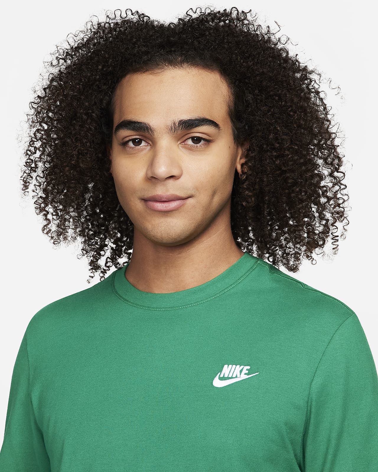 Nike T-Shirt Sportswear Club em Preto