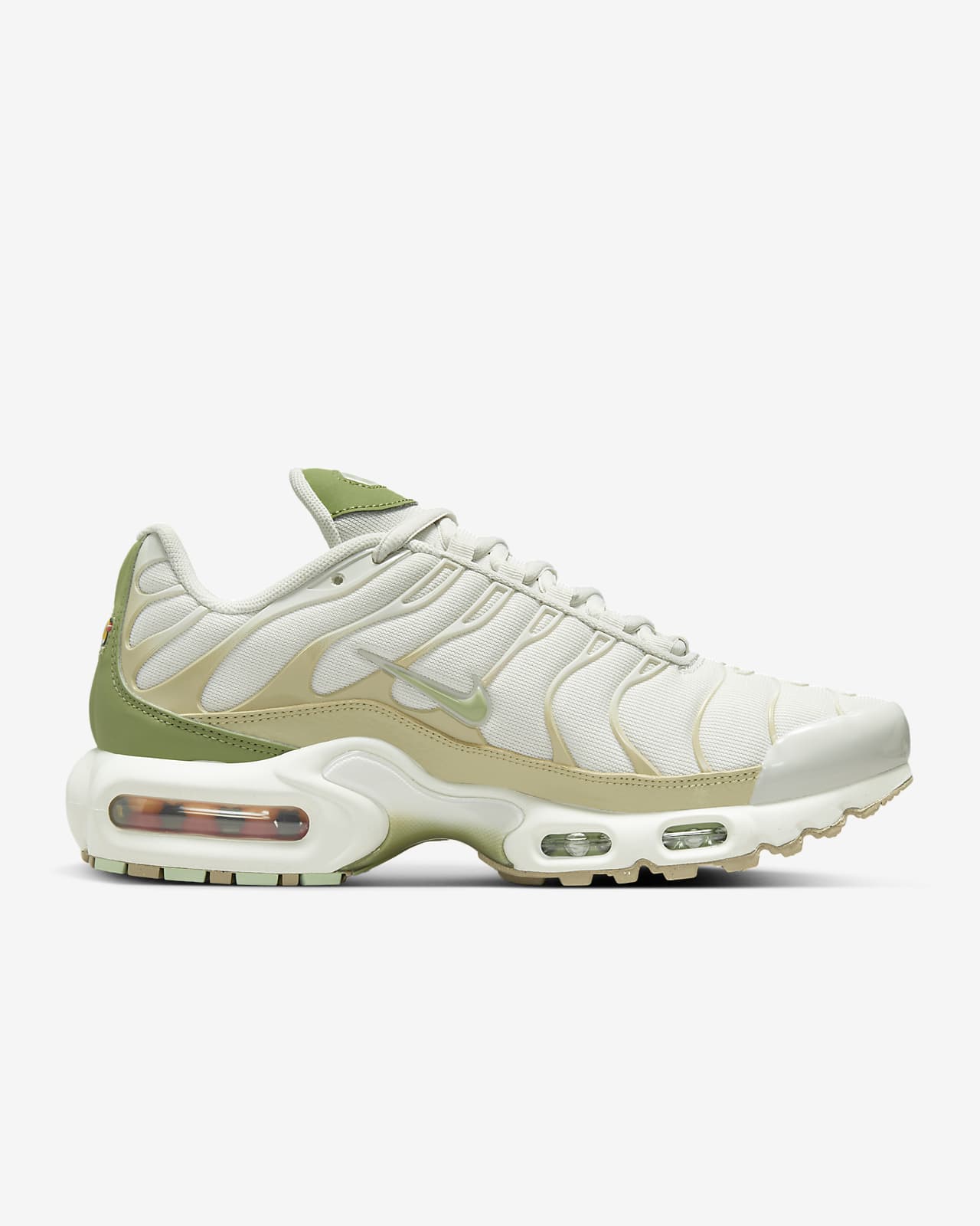 Nike Air Max Plus Women's Shoes. Nike LU