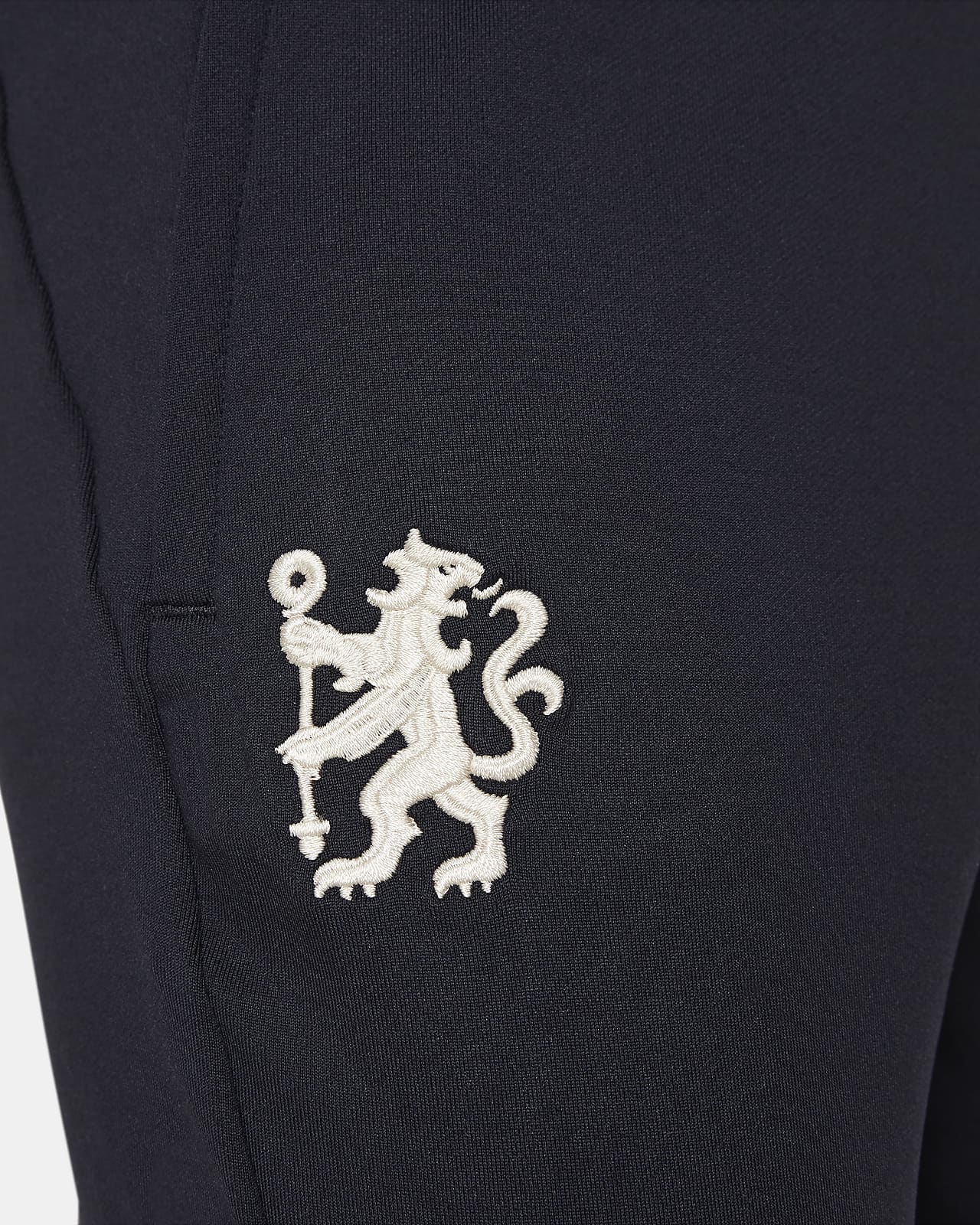 Chelsea F.C. Strike Women's Nike Dri-FIT Knit Football Pants. Nike LU