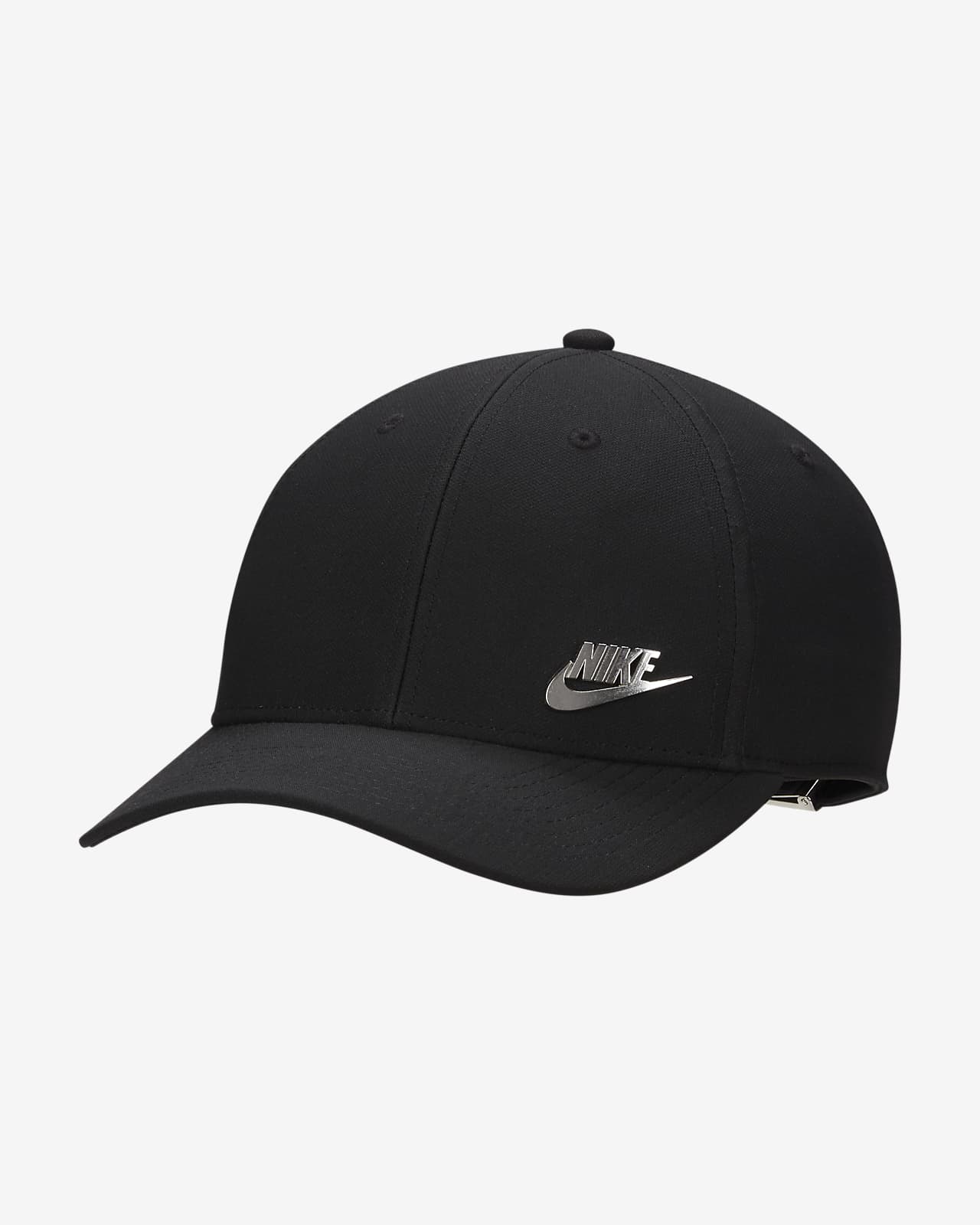 Σταθερό καπέλο jockey με μεταλλικά λογότυπα Nike Dri-FIT Club