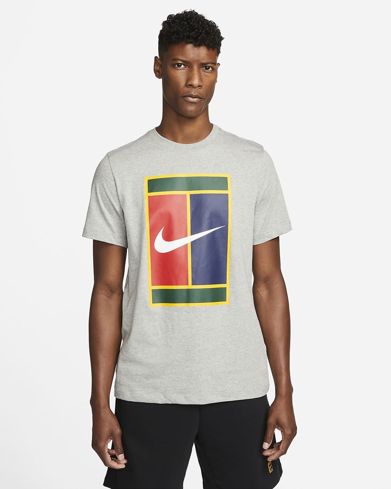 NikeCourt Camiseta de tenis con logotipo - Hombre. Nike ES