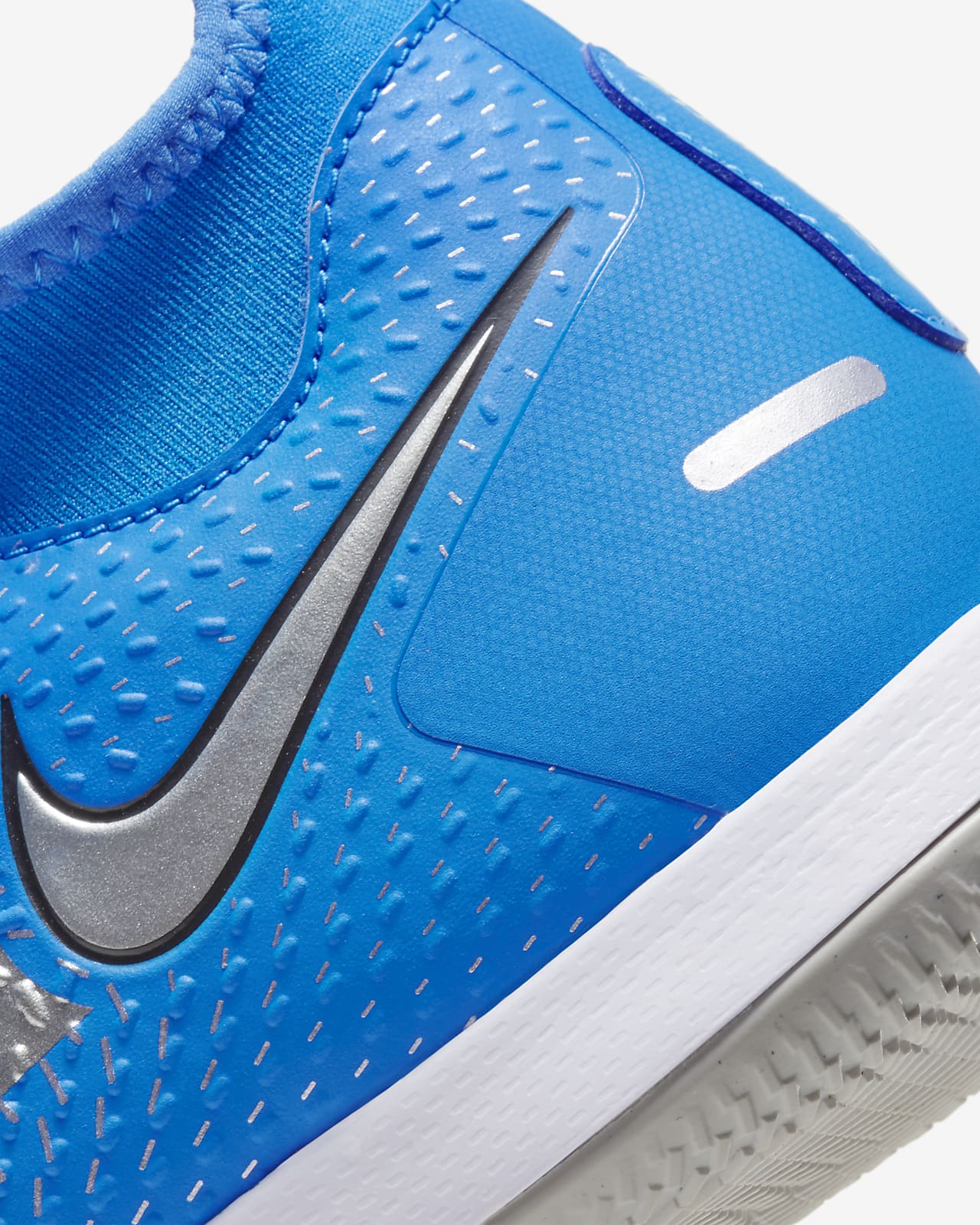 nike phantomvsn academy dynamic fit ic