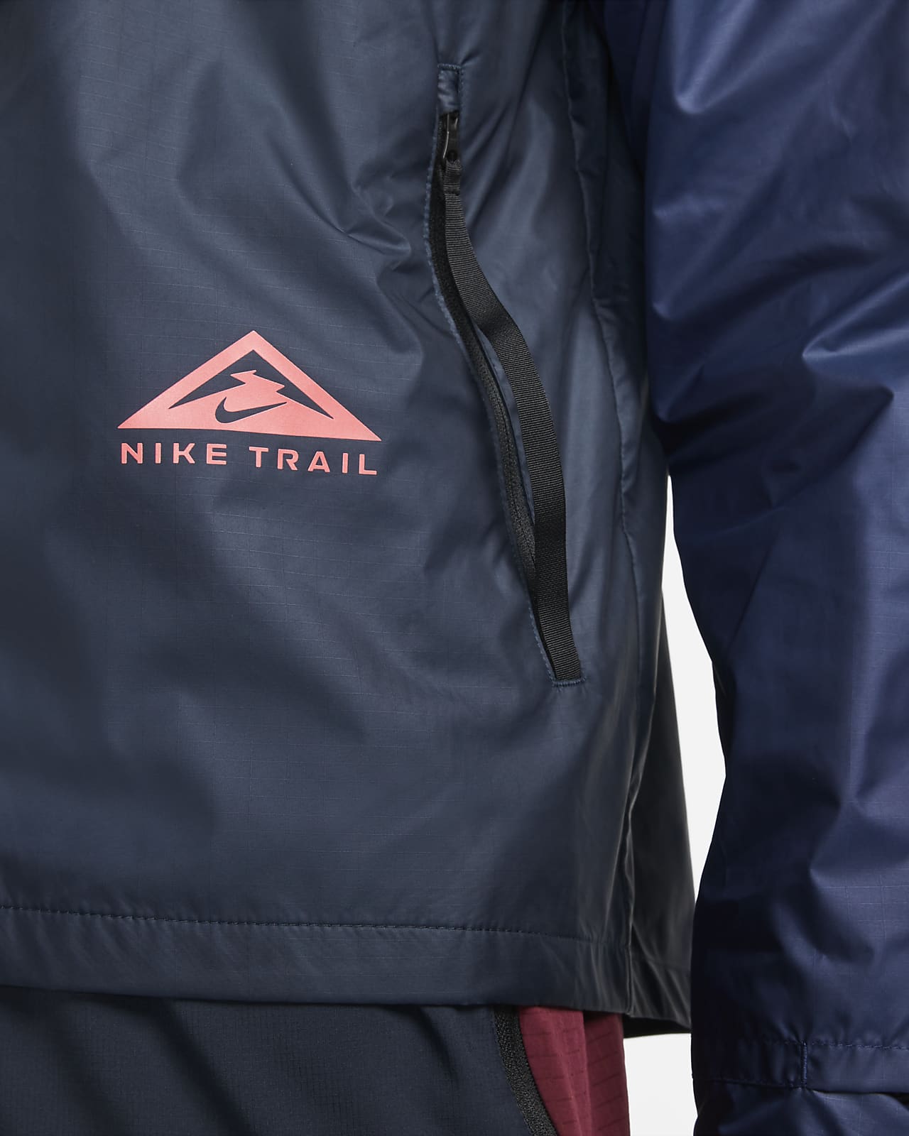 nike waterproof running jacket