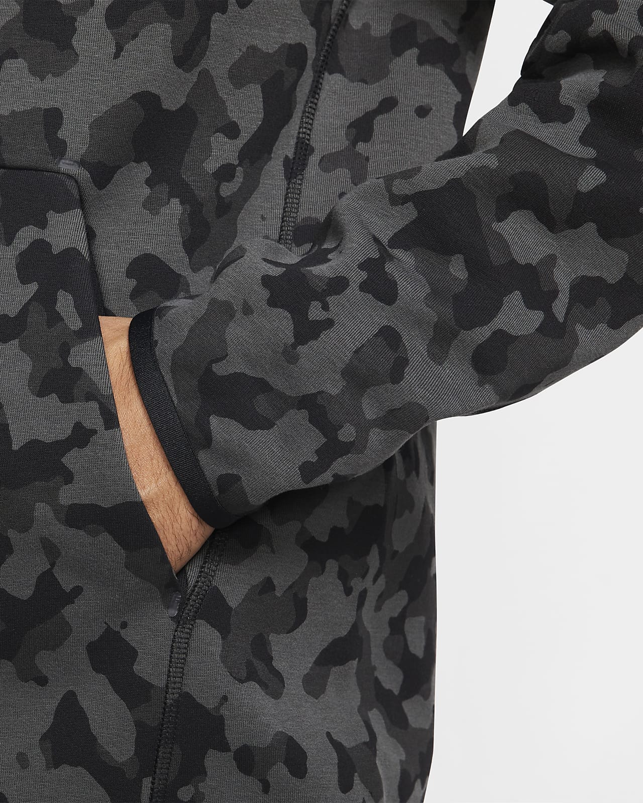 nike lightweight camo fleece hoodie