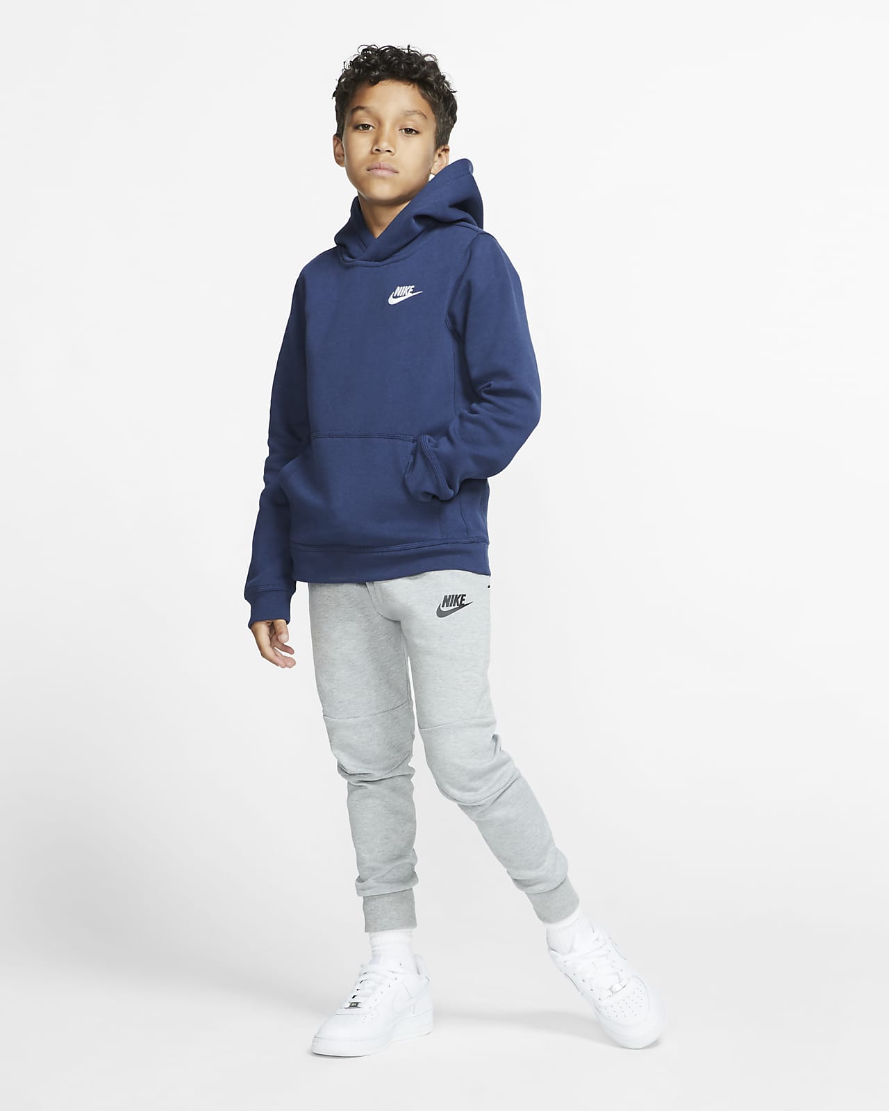 Nike Sportswear Club Older Kids' Pullover Hoodie Nike Sportswear Club Older Kids' Pullover Hoodie
