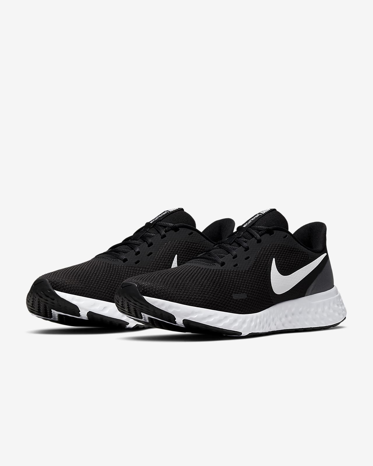 nike revolution black