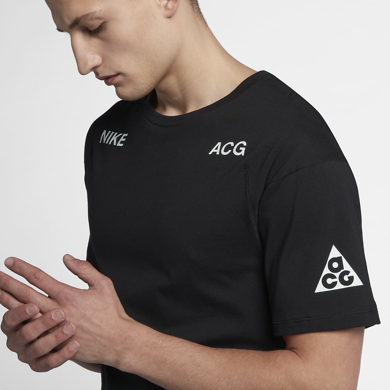 nike acg t shirt