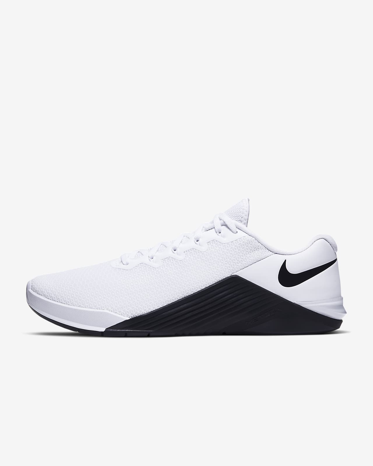 Nike Men's Shoe. Nike LU