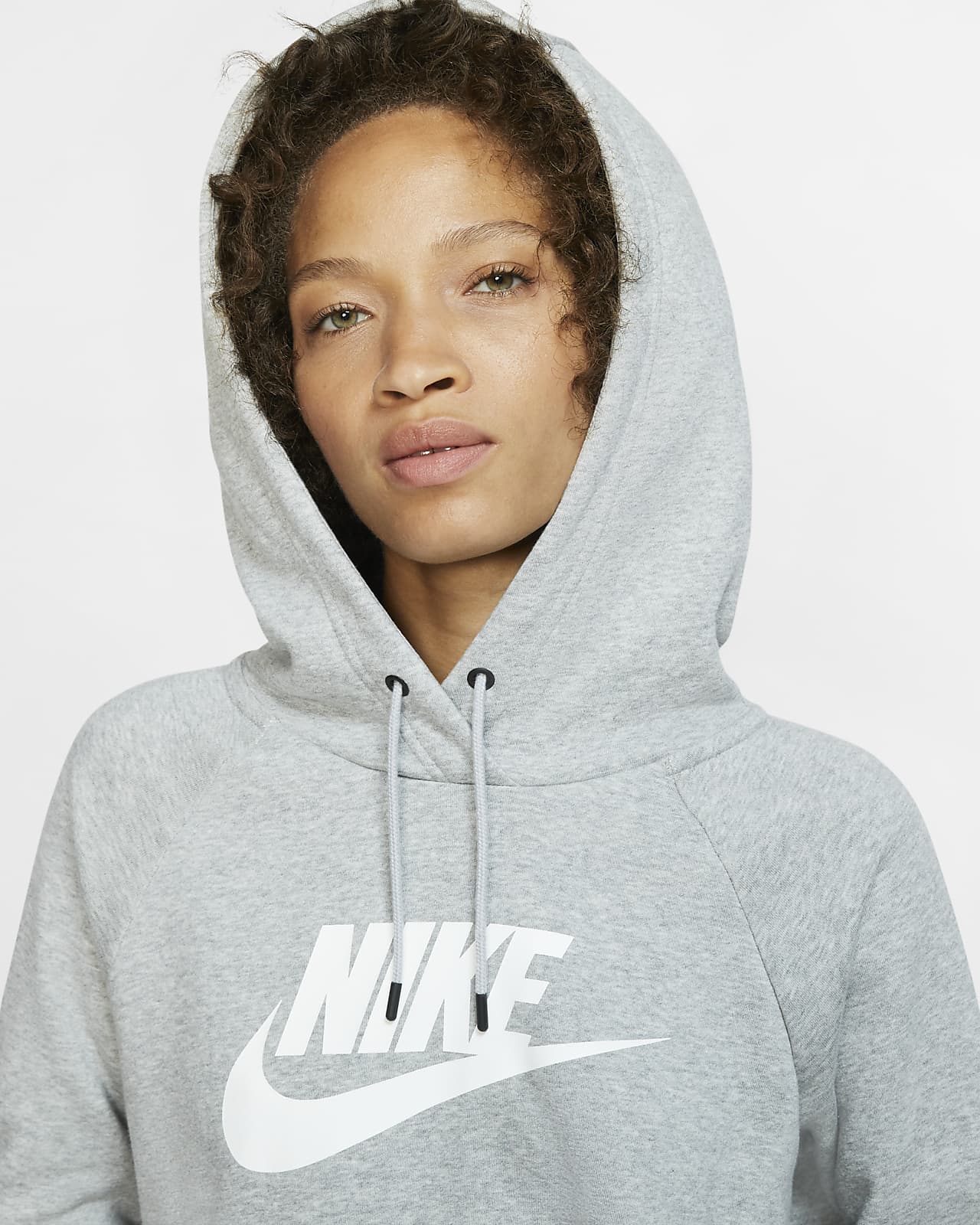 nike female sportswear