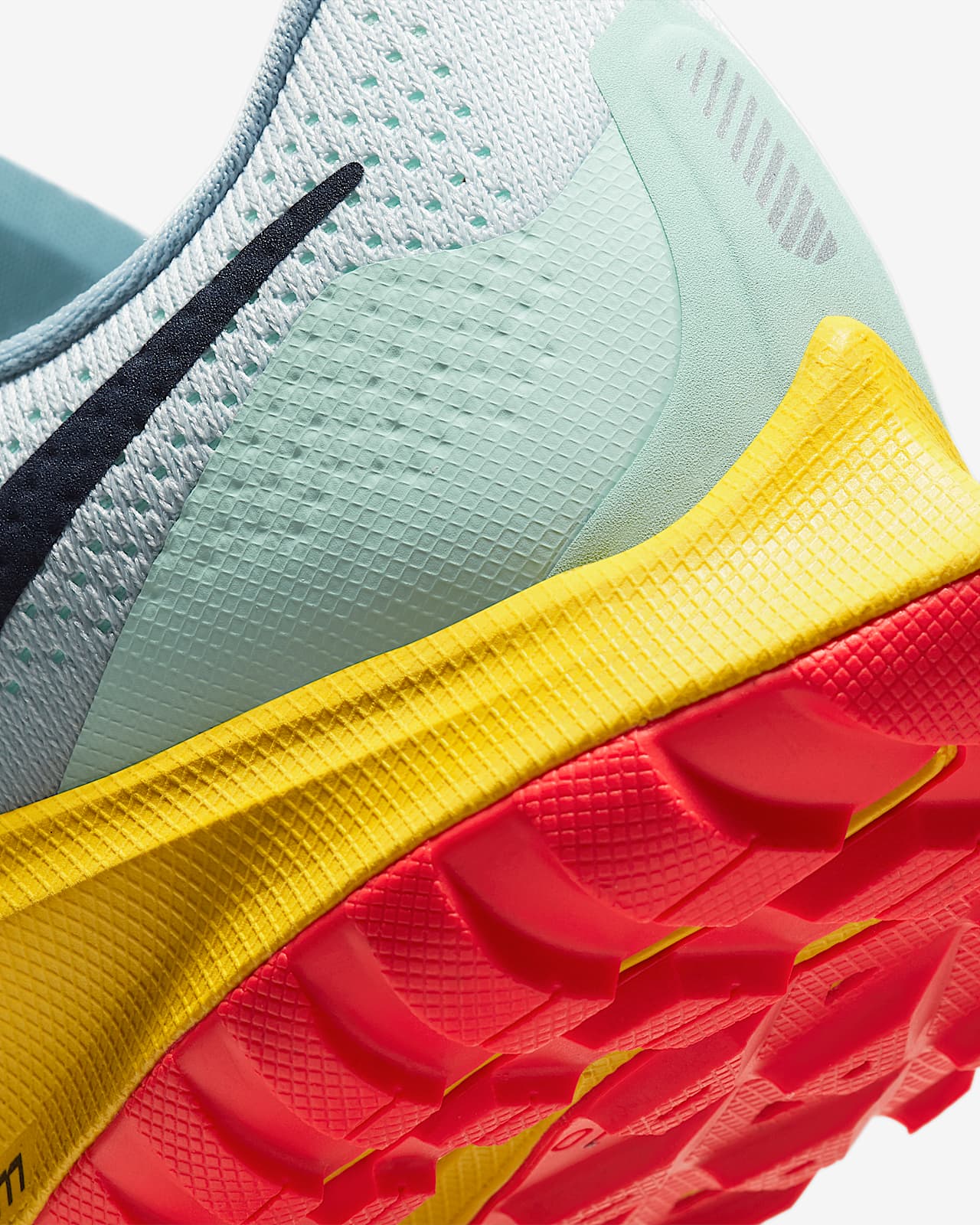 nike pegasus road running