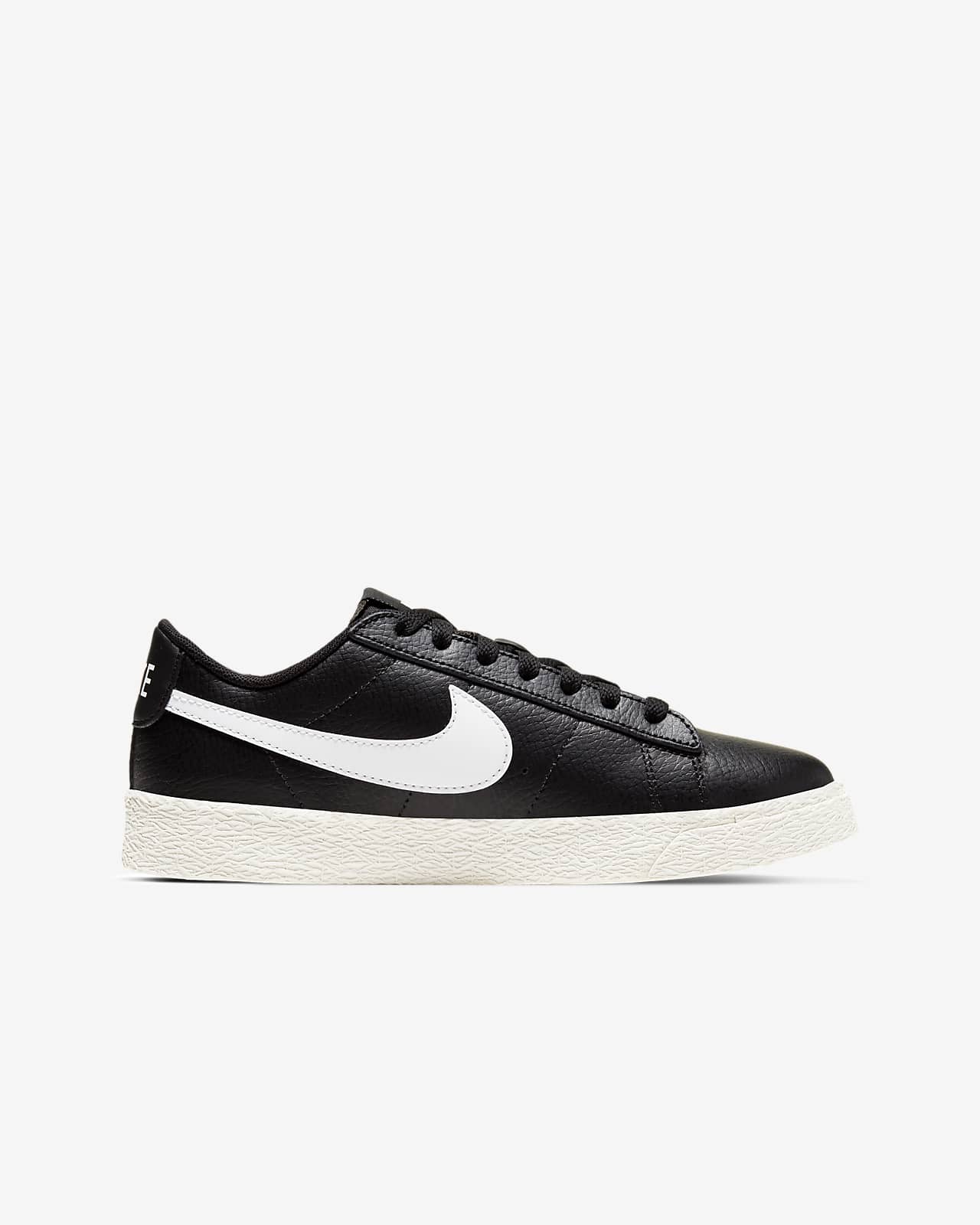 low blazer nike