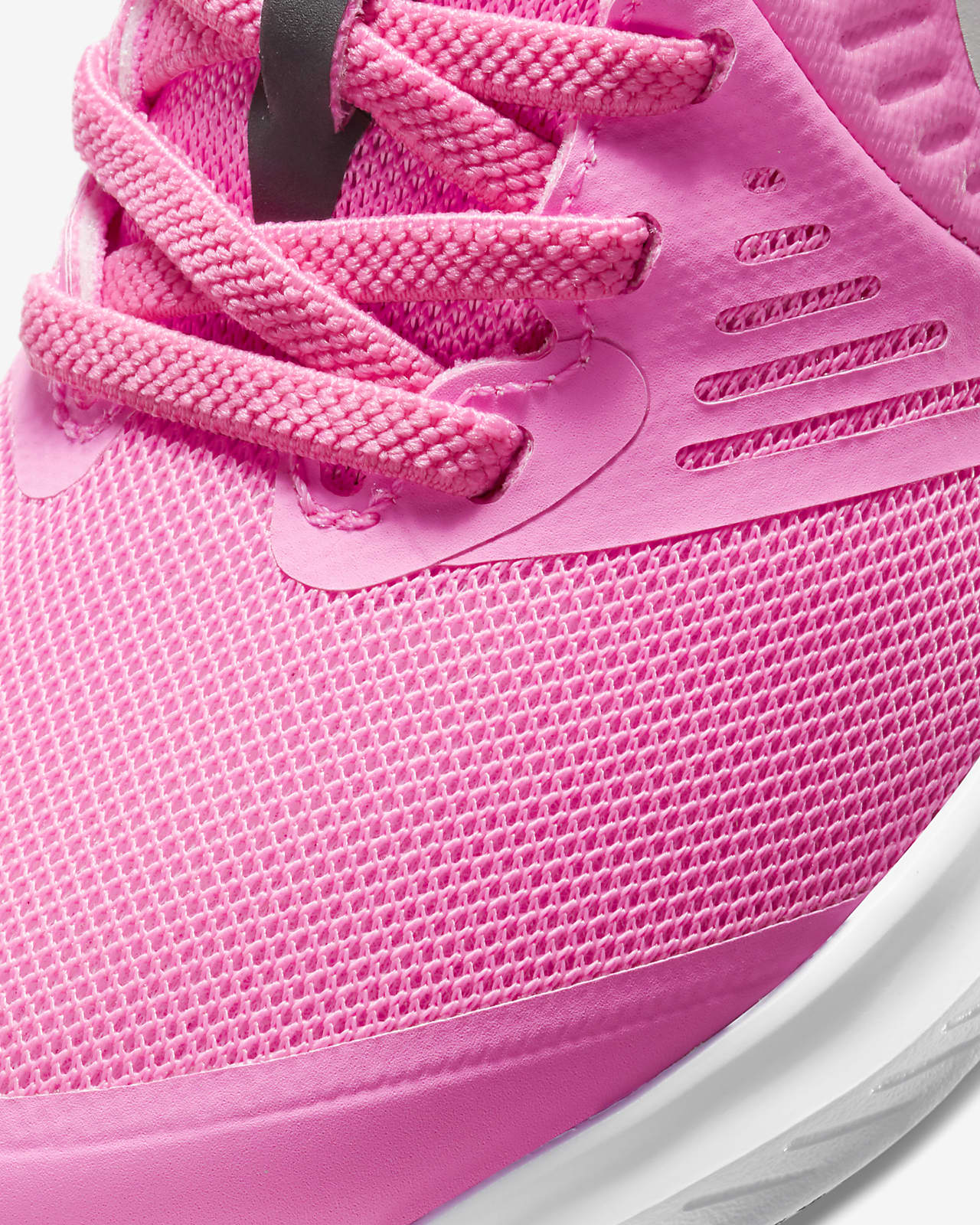 nike pink star runner