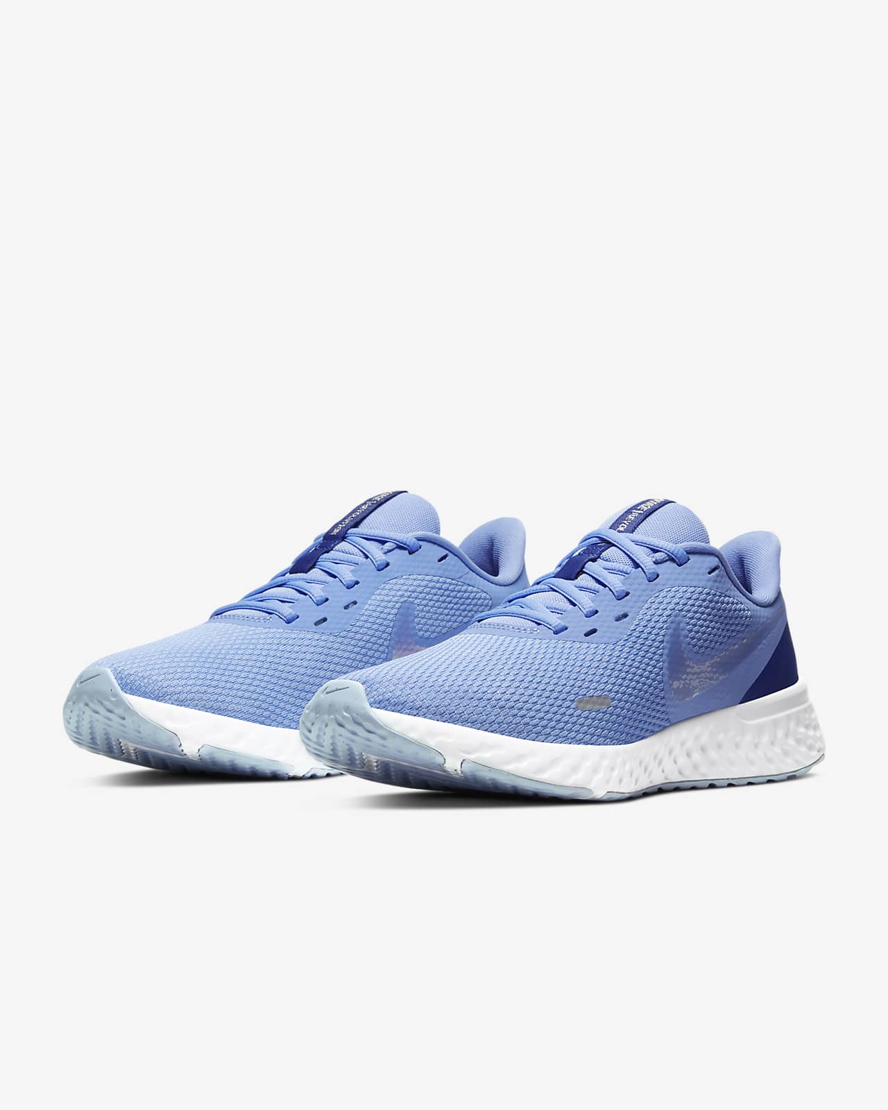 nike revolution women's