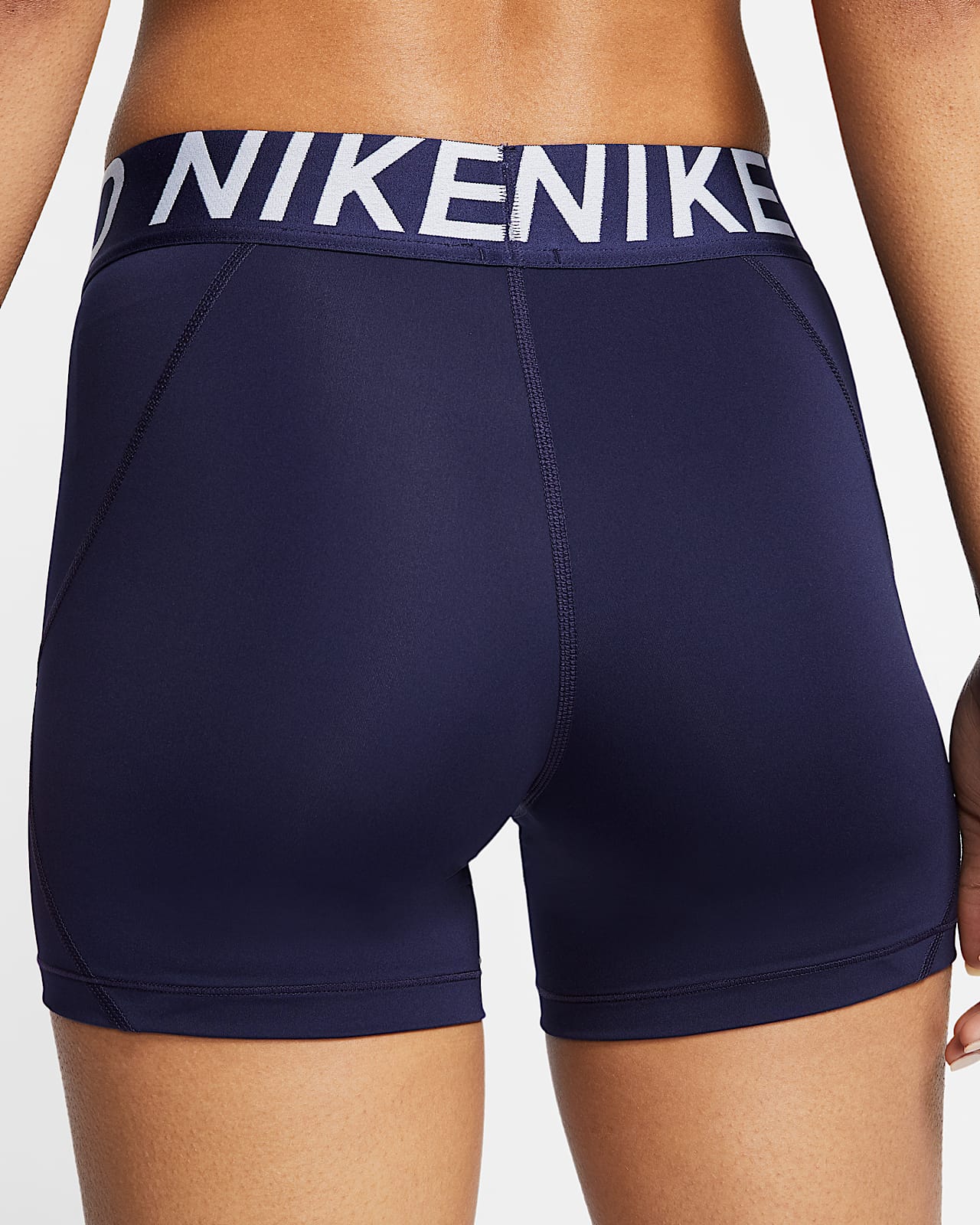 nike pro women's 13cm shorts