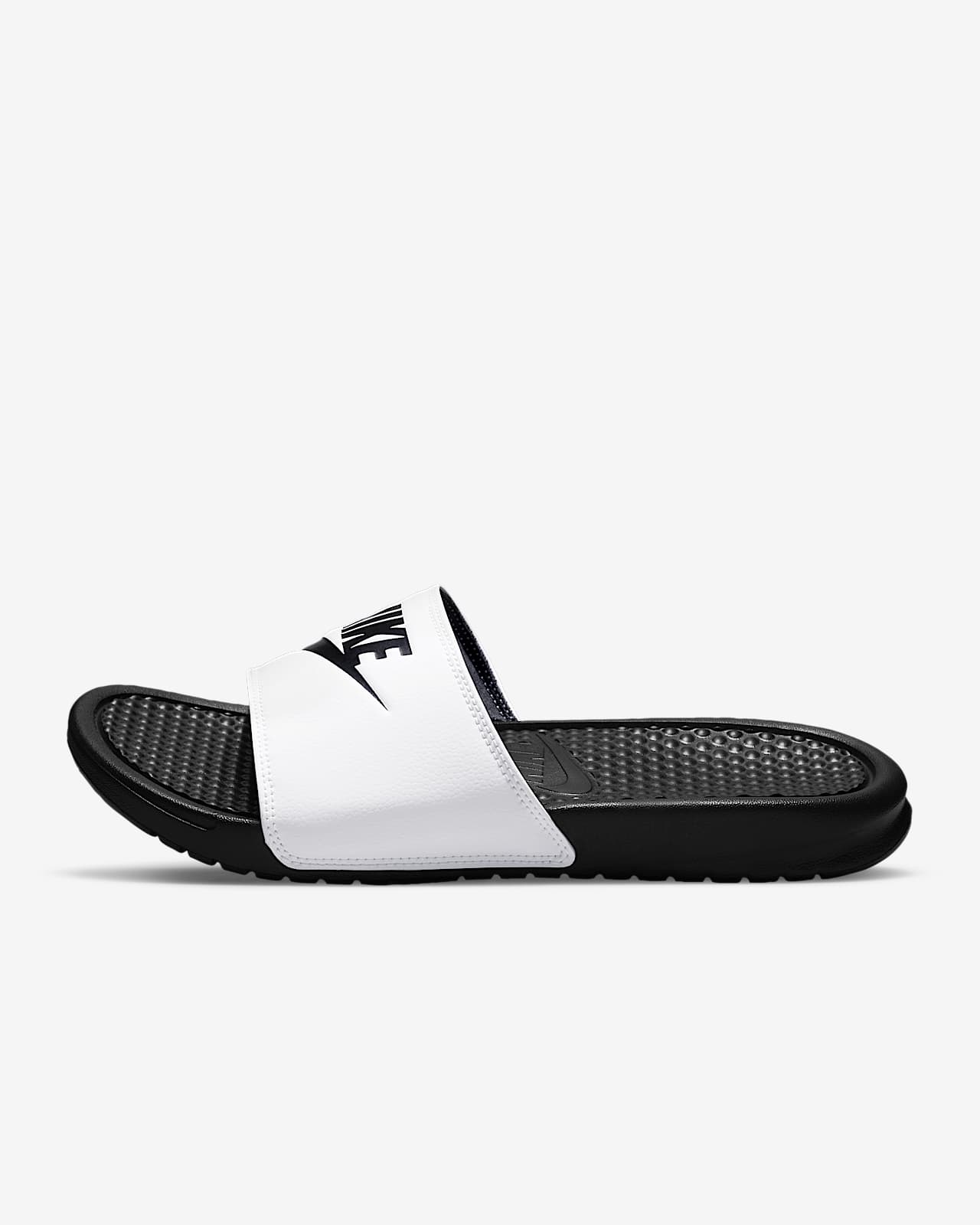 claquette nike noir et blanche homme