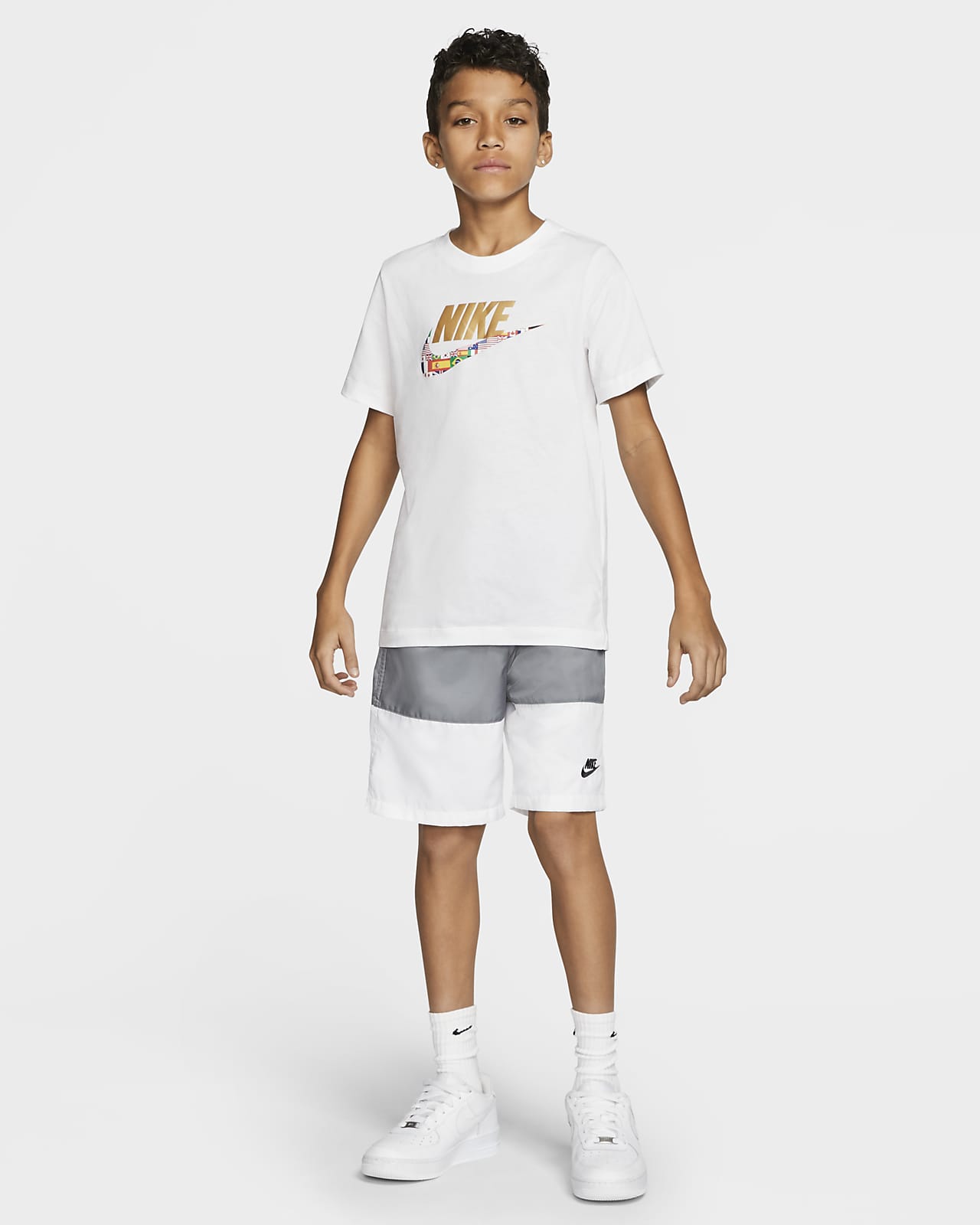 NIKE公式】ナイキ スポーツウェア ジュニア Tシャツ.オンラインストア