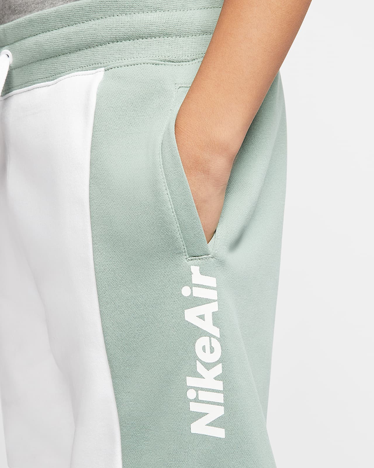boys nike air shorts