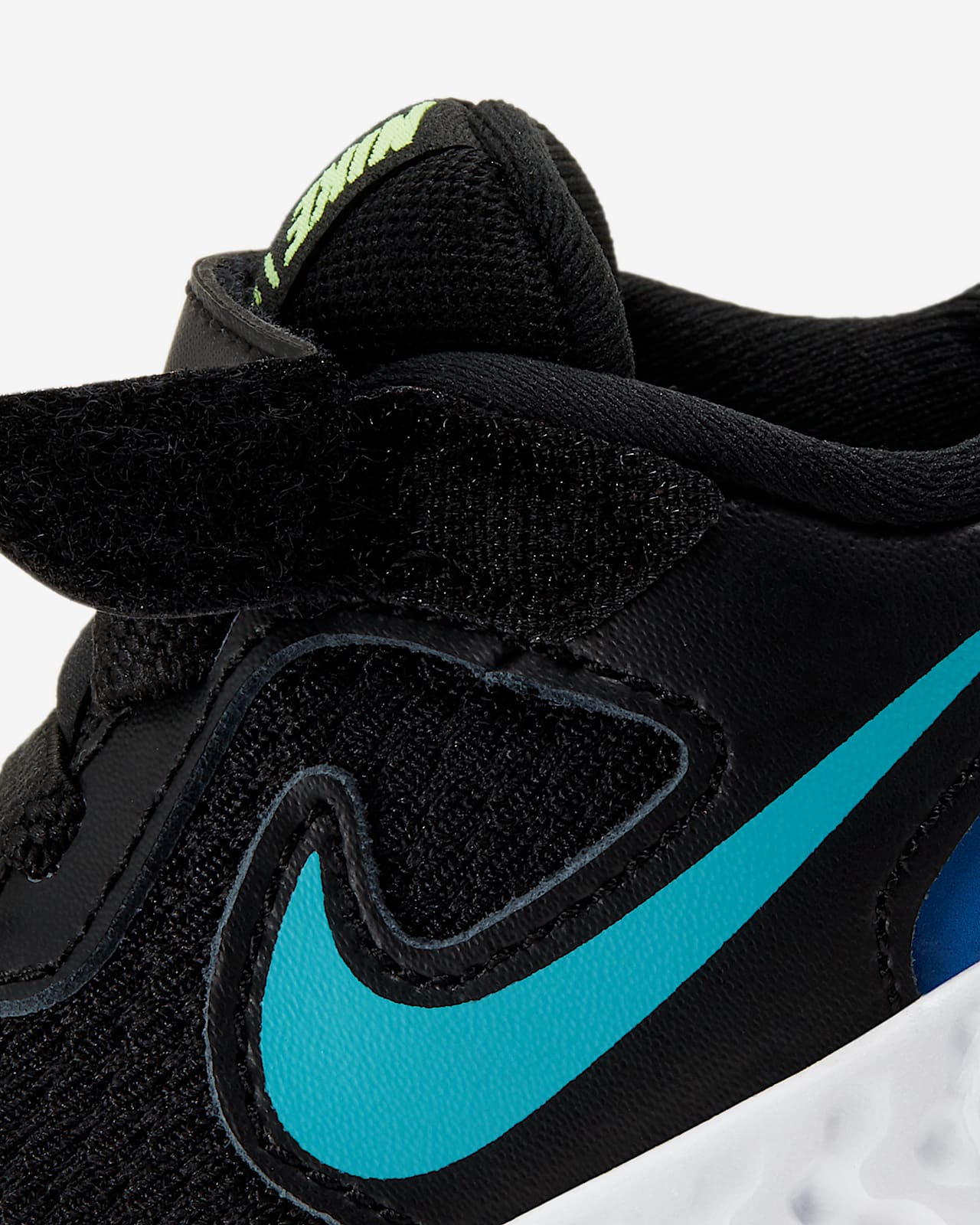 nike revolution 4 aqua